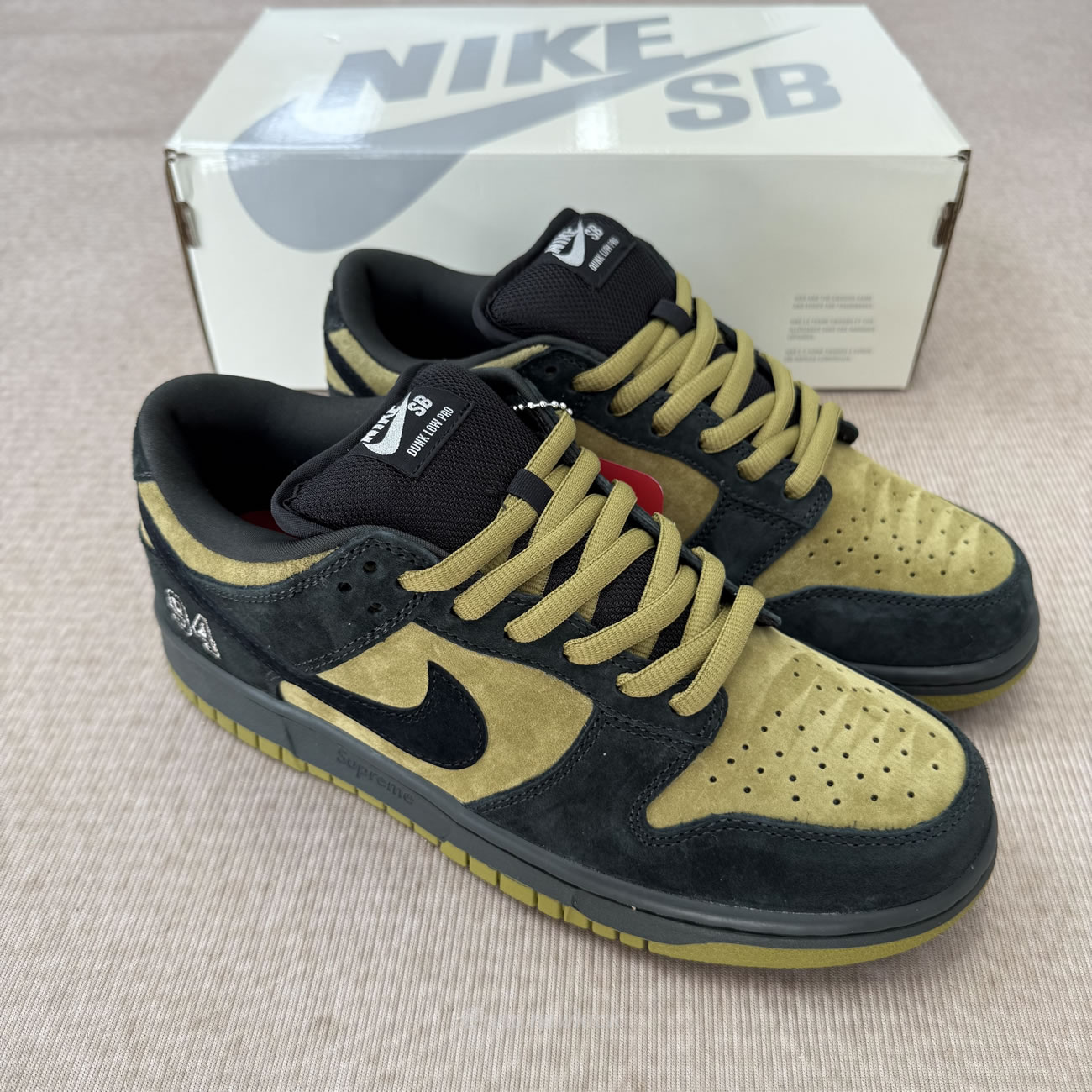 Nike Sb Dunk Low Supreme 94 Camper Green Hq8487 300 (7) - www.newkick.org