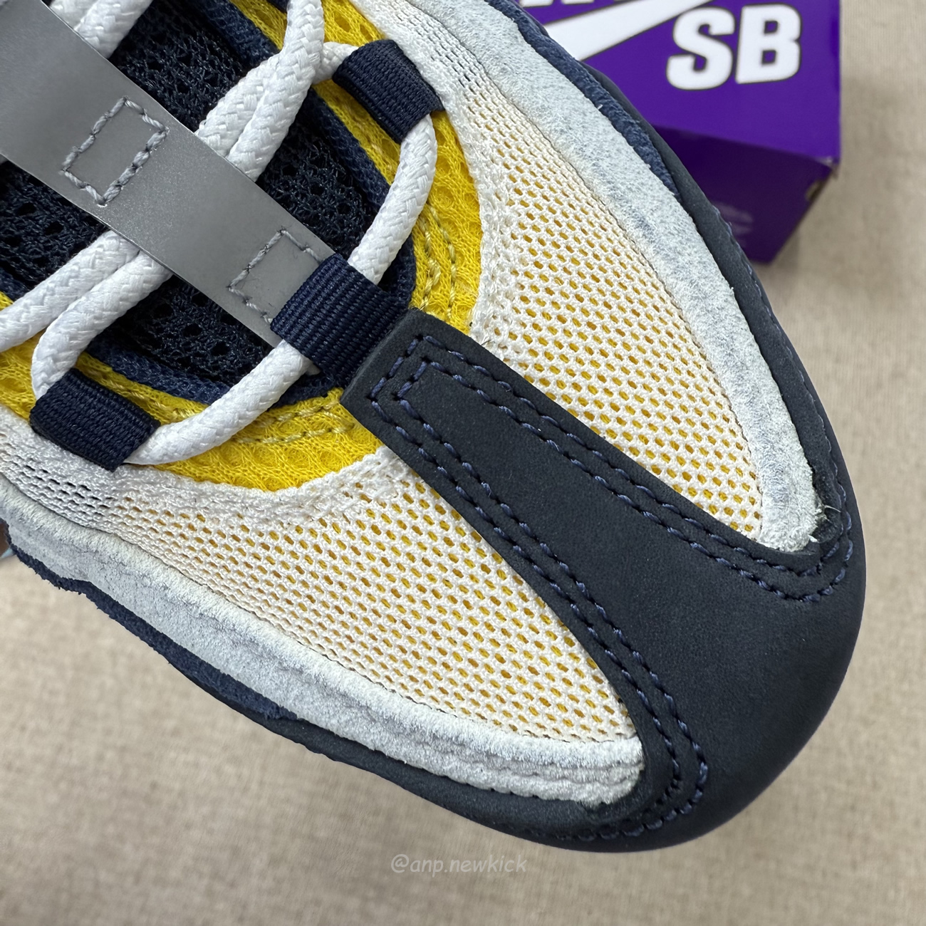 Nike Air Max 95 Sb Eric Koston Obsidian Speed Yellow Hq8492 400 (3) - www.newkick.org