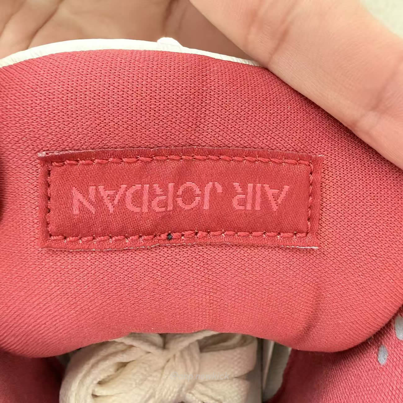 Air Jordan 4 Retro Pale Ivory Sierra Red Hv0823 108 (11) - www.newkick.org