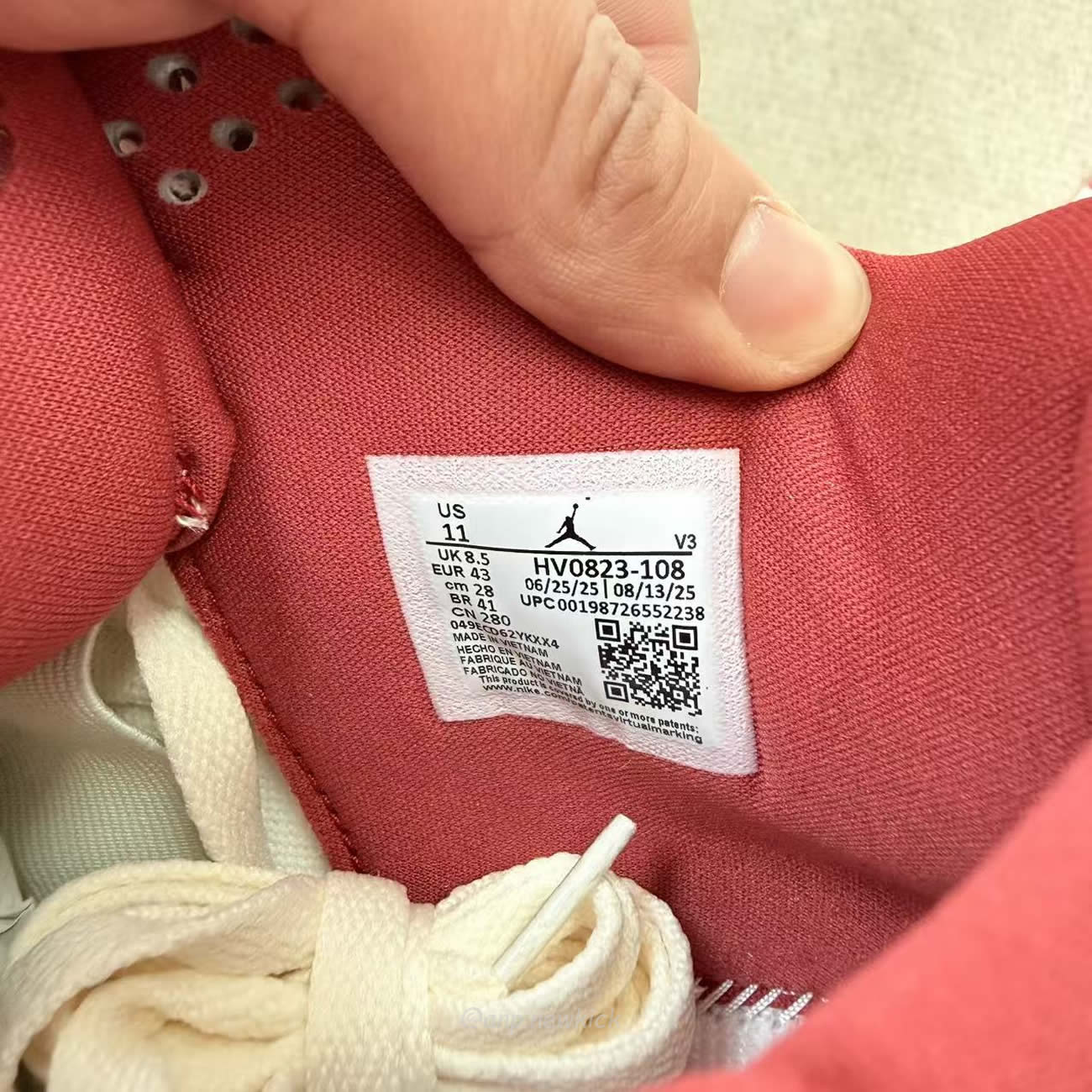 Air Jordan 4 Retro Pale Ivory Sierra Red Hv0823 108 (3) - www.newkick.org