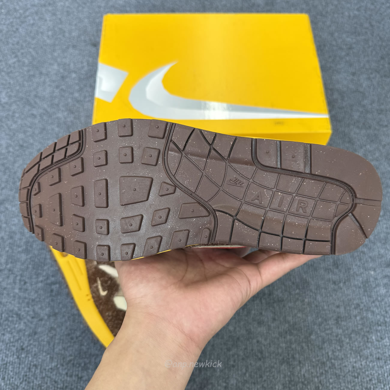 Nike Air Max 1 .swoosh Low Poly Big Head Origins Hv5776 200 (5) - www.newkick.org