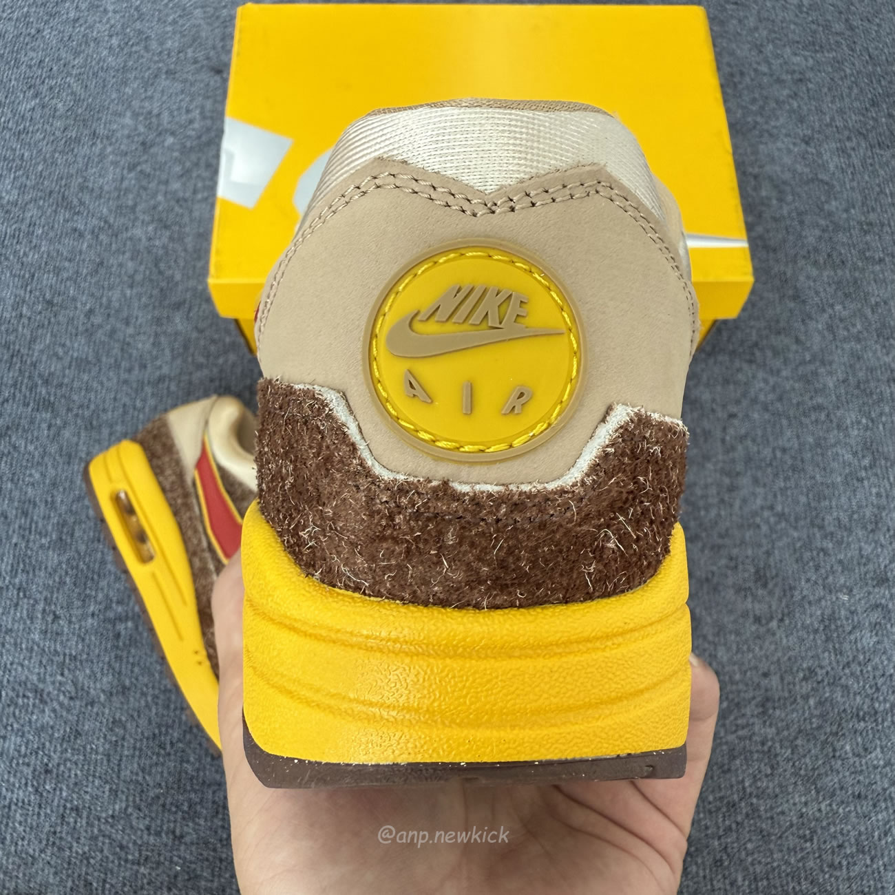 Nike Air Max 1 .swoosh Low Poly Big Head Origins Hv5776 200 (7) - www.newkick.org