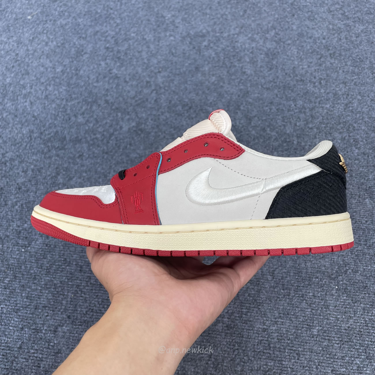 Air Jordan 1 Retro Low Og Trophy Room Rookie Card Home Hv6157 100 (3) - www.newkick.org Air Jordan 1 Retro Low Og Trophy Room Rookie Card Home Hv6157 100 (3) - www.newkick.org
