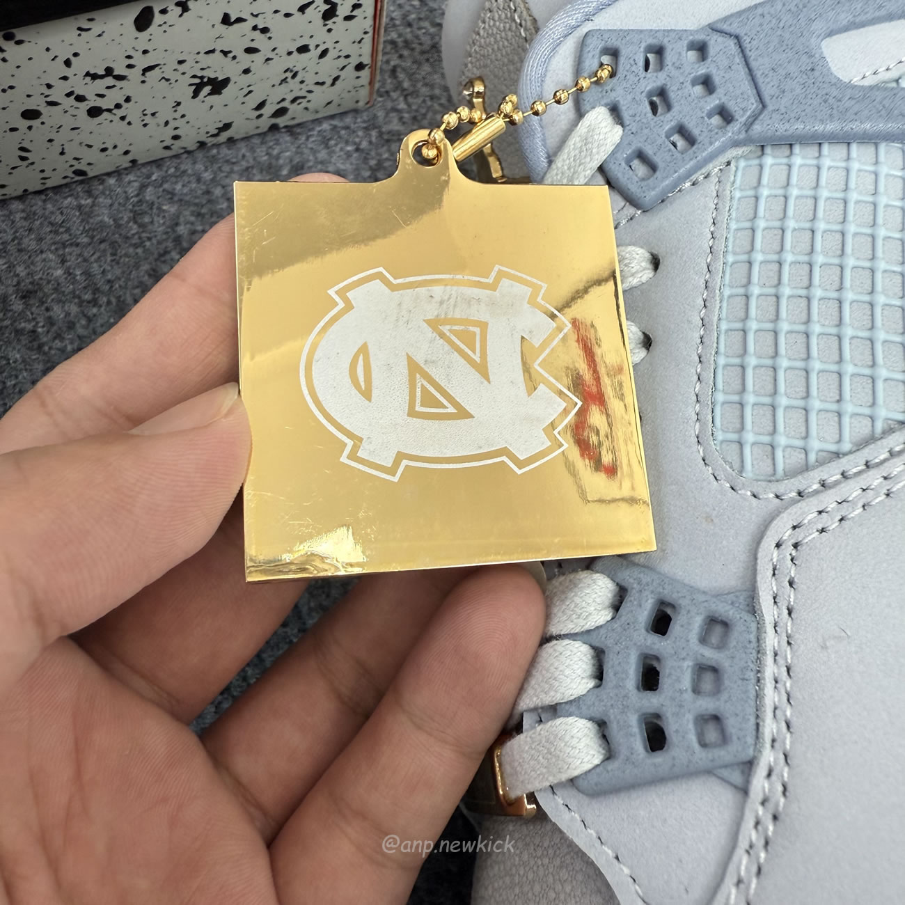 Air Jordan 4 Retro Unc Armory Blue 2025 Hv9204 407 (7) - www.newkick.org