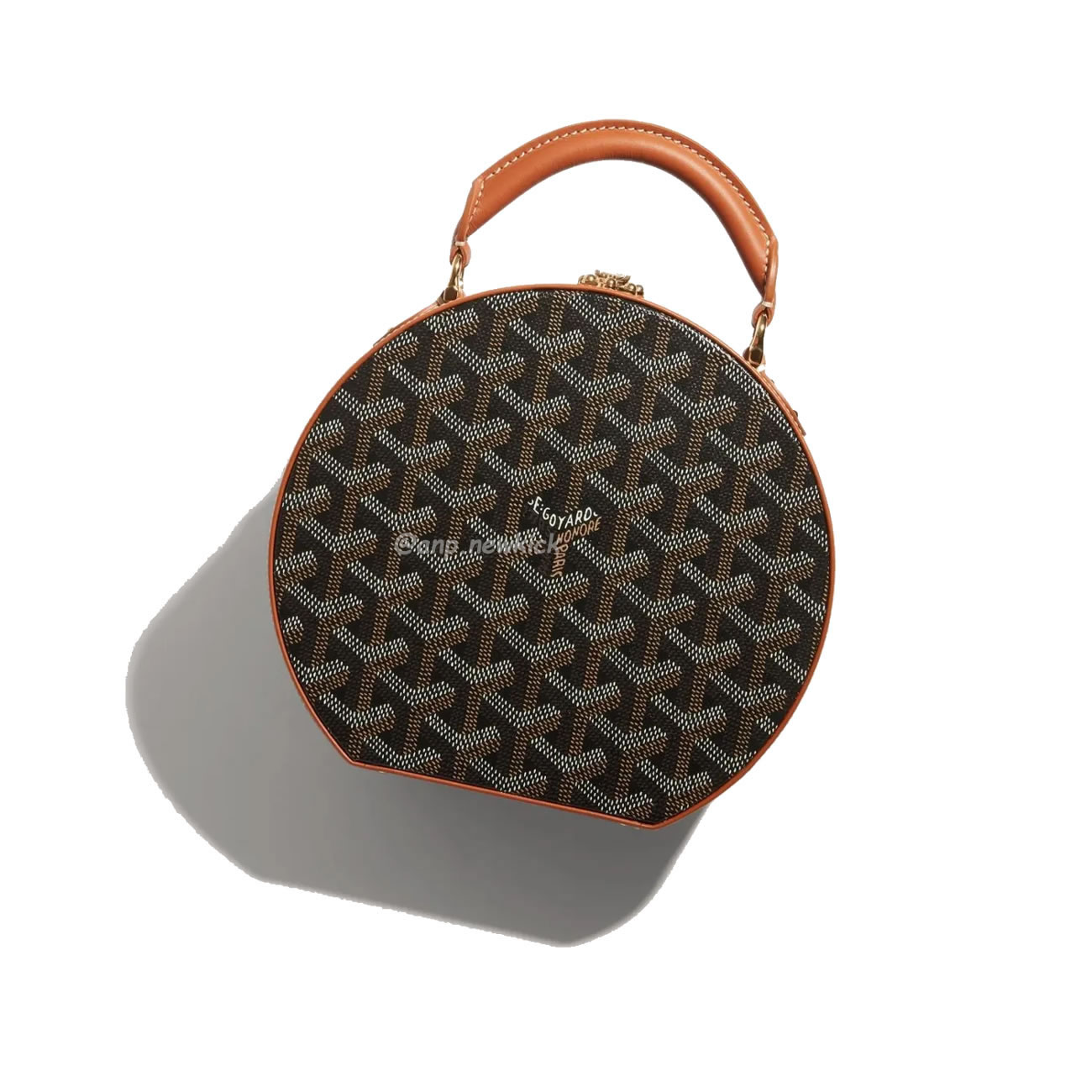 Goyard Alto Hat Box Bag 16.5 Cm X 7 Cm X 18 Cm (21) - www.newkick.org Goyard Alto Hat Box Bag 16.5 Cm X 7 Cm X 18 Cm (21) - www.newkick.org