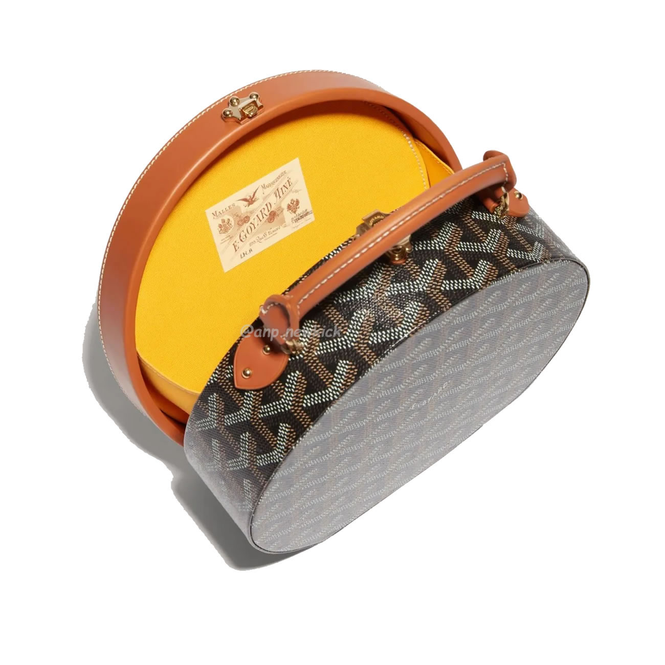Goyard Alto Hat Box Bag 16.5 Cm X 7 Cm X 18 Cm (22) - www.newkick.org Goyard Alto Hat Box Bag 16.5 Cm X 7 Cm X 18 Cm (22) - www.newkick.org