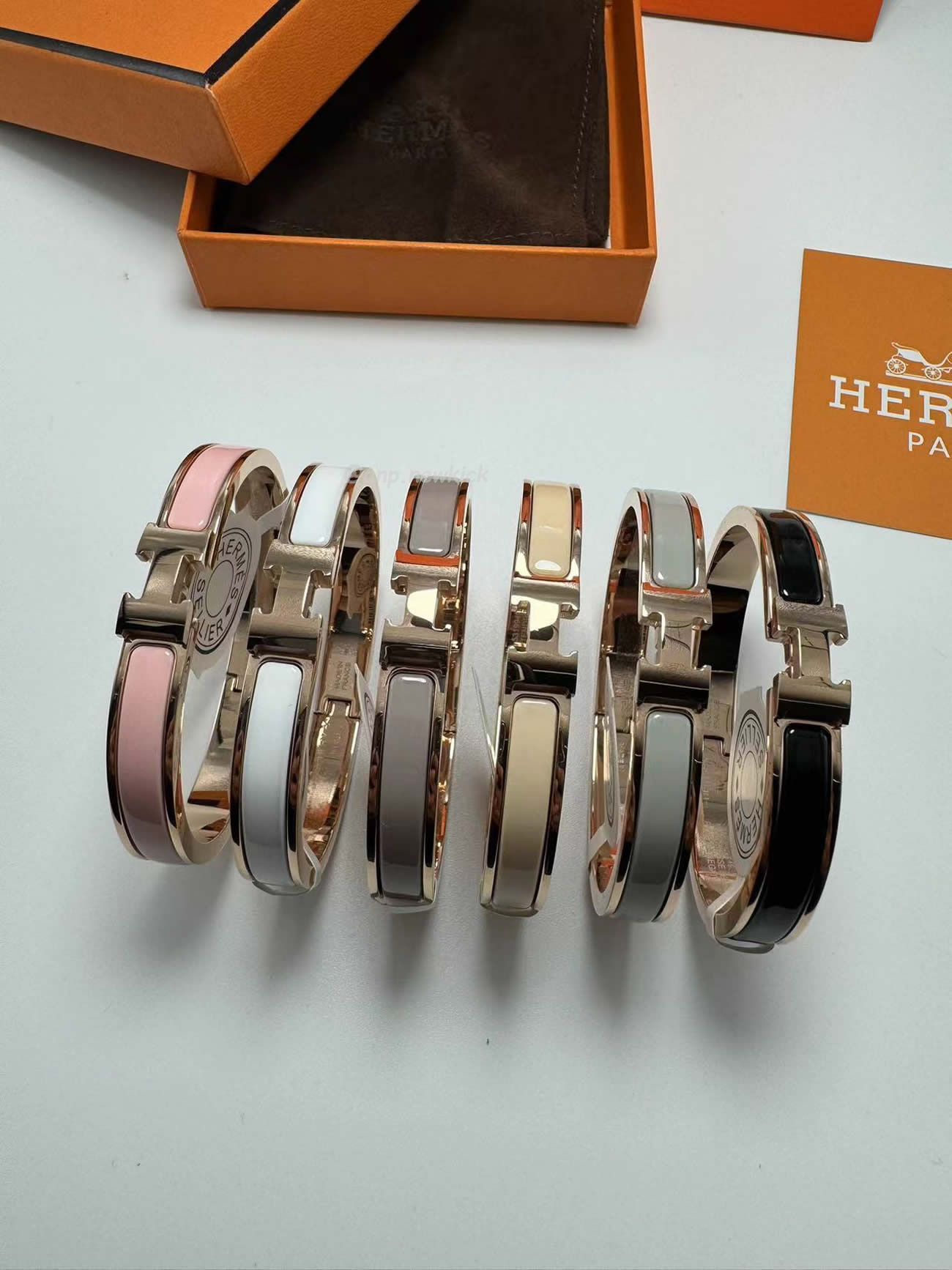 Hermès Clic H Bracelet (13) - www.newkick.org