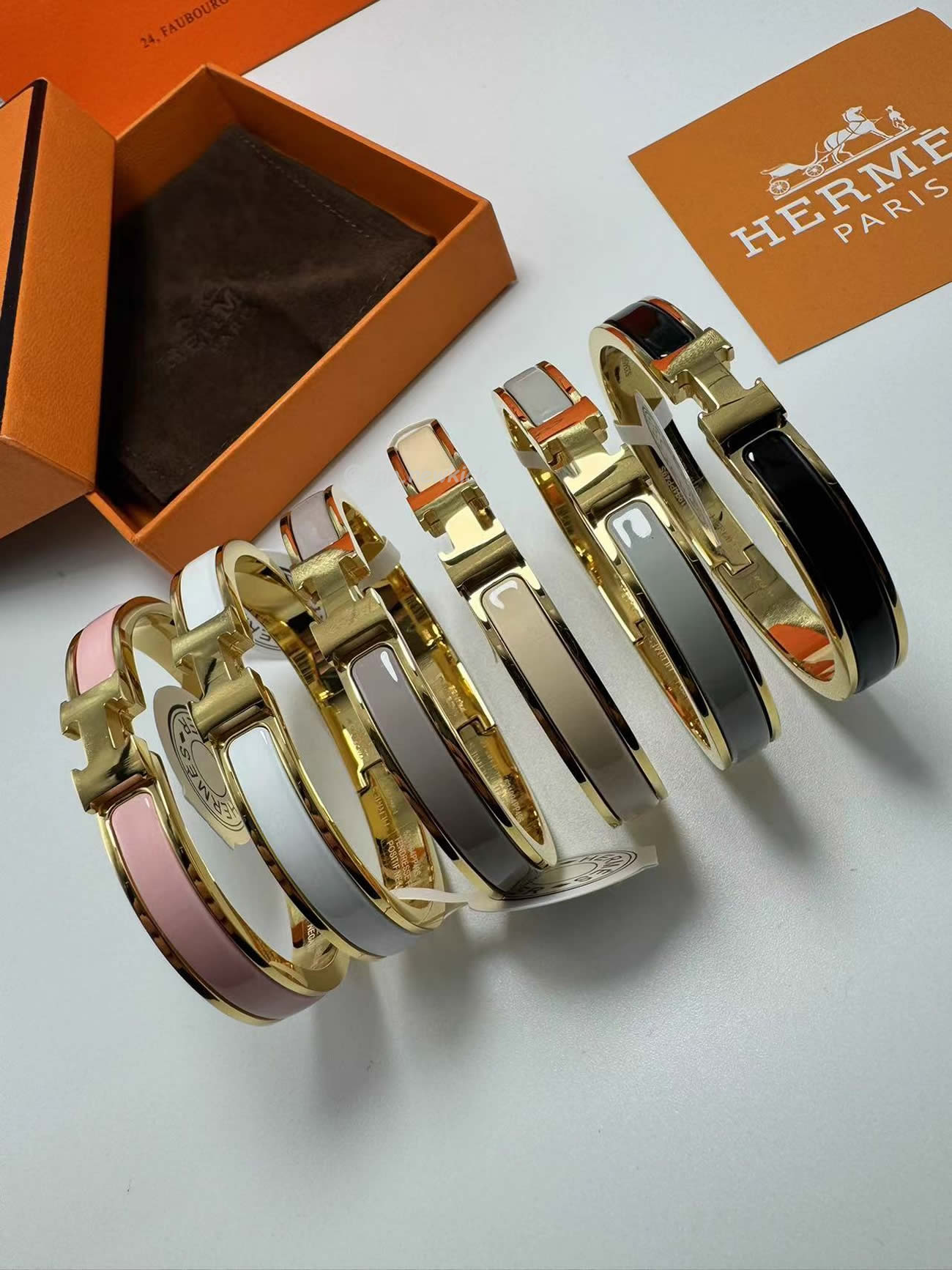 Hermès Clic H Bracelet (7) - www.newkick.org