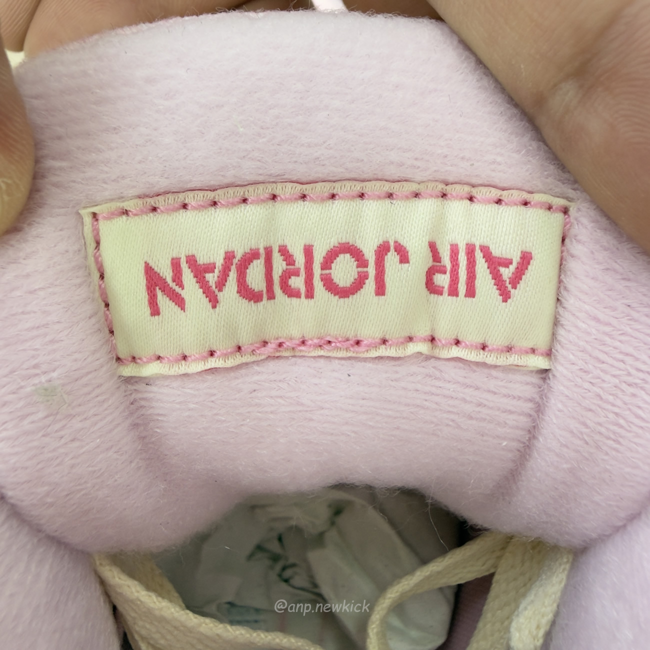 Air Jordan 4 Retro Iced Carmine Womens Ib6716 600 (4) - www.newkick.org