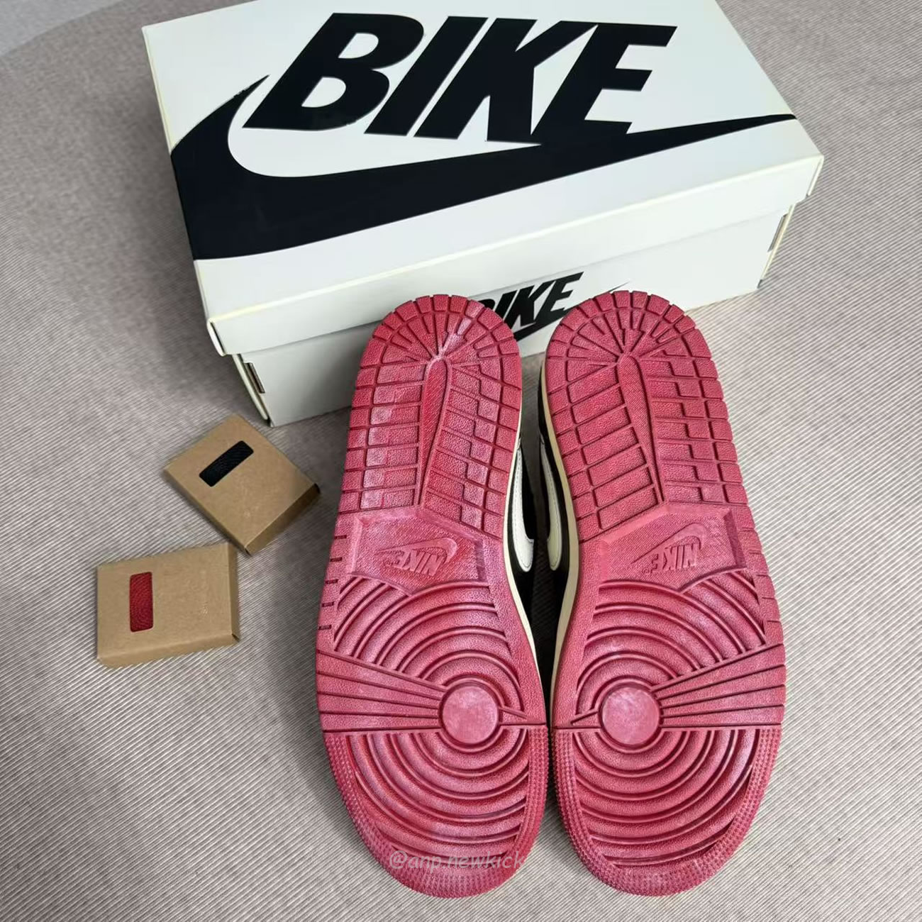 Air Jordan 1 Retro Low Og Nigel Sylvester Better With Time Ib8958 001 (5) - www.newkick.org