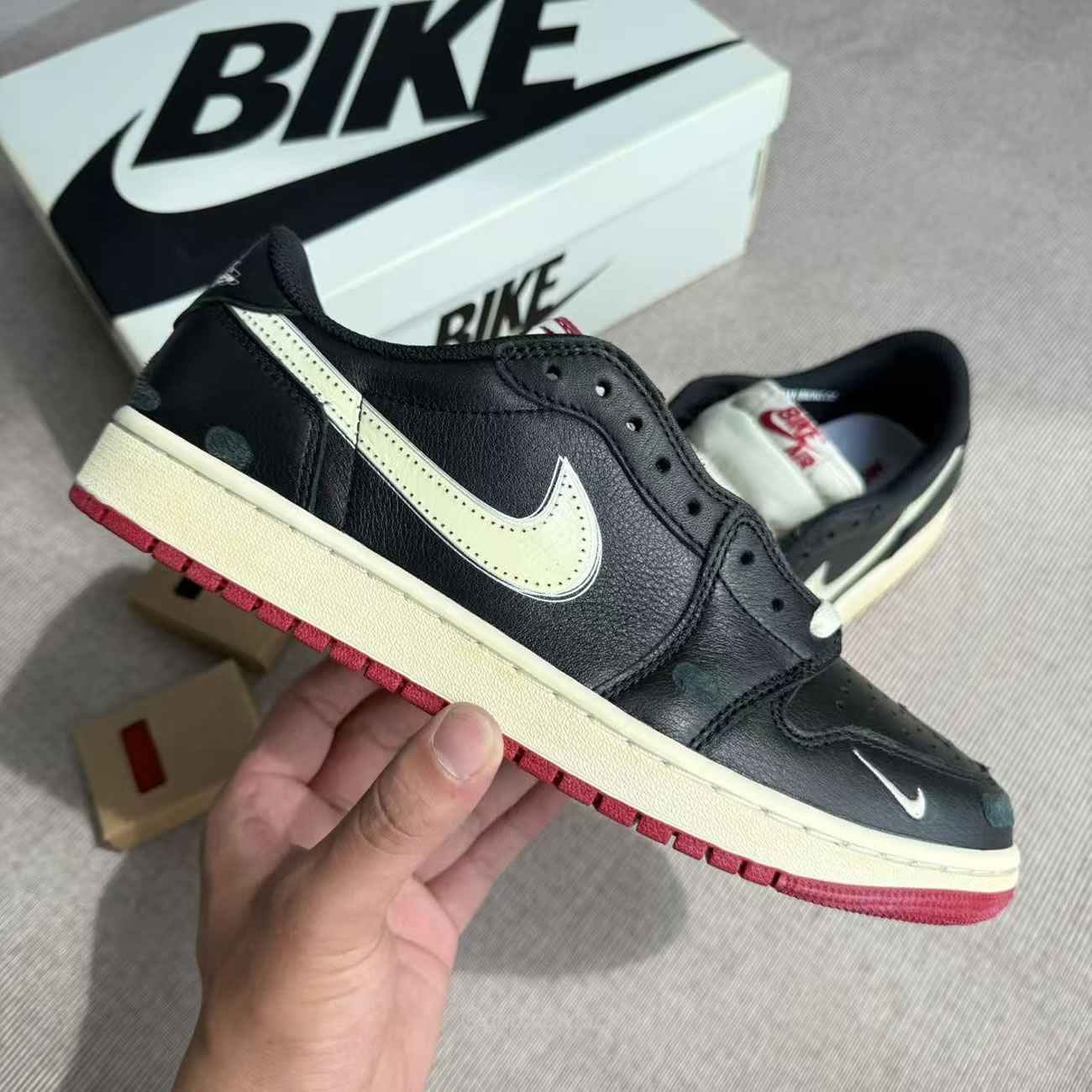 Air Jordan 1 Retro Low Og Nigel Sylvester Better With Time Ib8958 001 (6) - www.newkick.org
