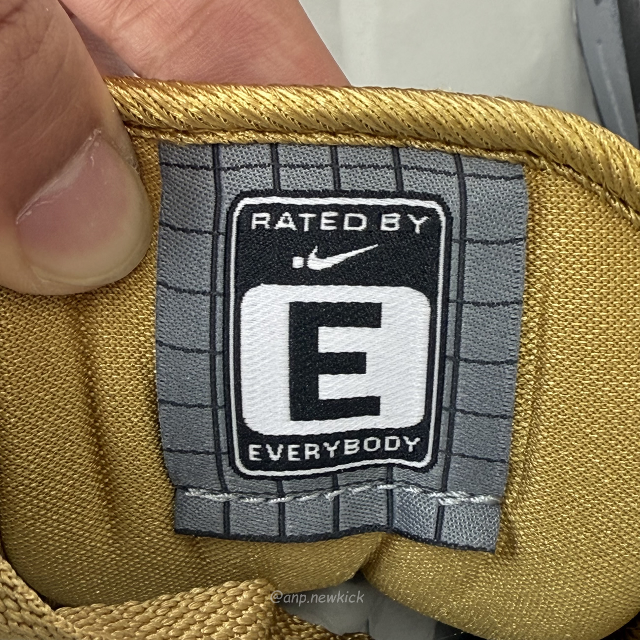 Nike Air Max 1 Swoosh Low Poly Big Head Mode Ib9898 001 (11) - www.newkick.org