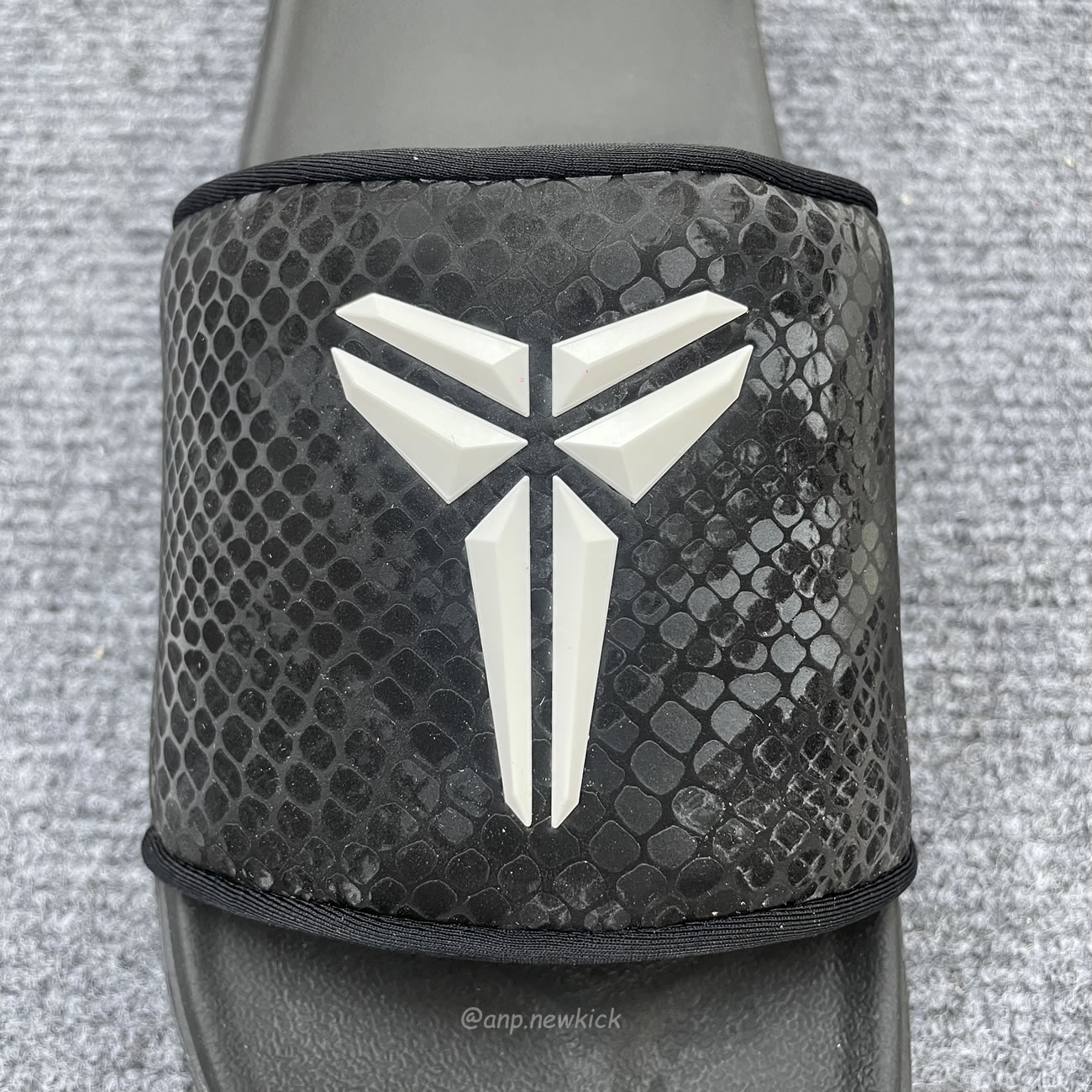 Nike Offcourt Slide Kobe Bryant Dodgers If2870 400 (12) - www.newkick.org