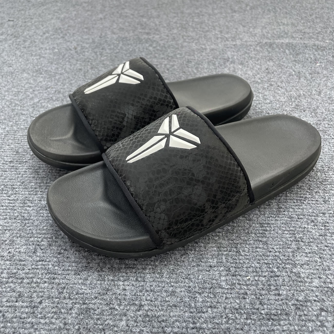 Nike Offcourt Slide Kobe Bryant Dodgers If2870 400 (14) - www.newkick.org