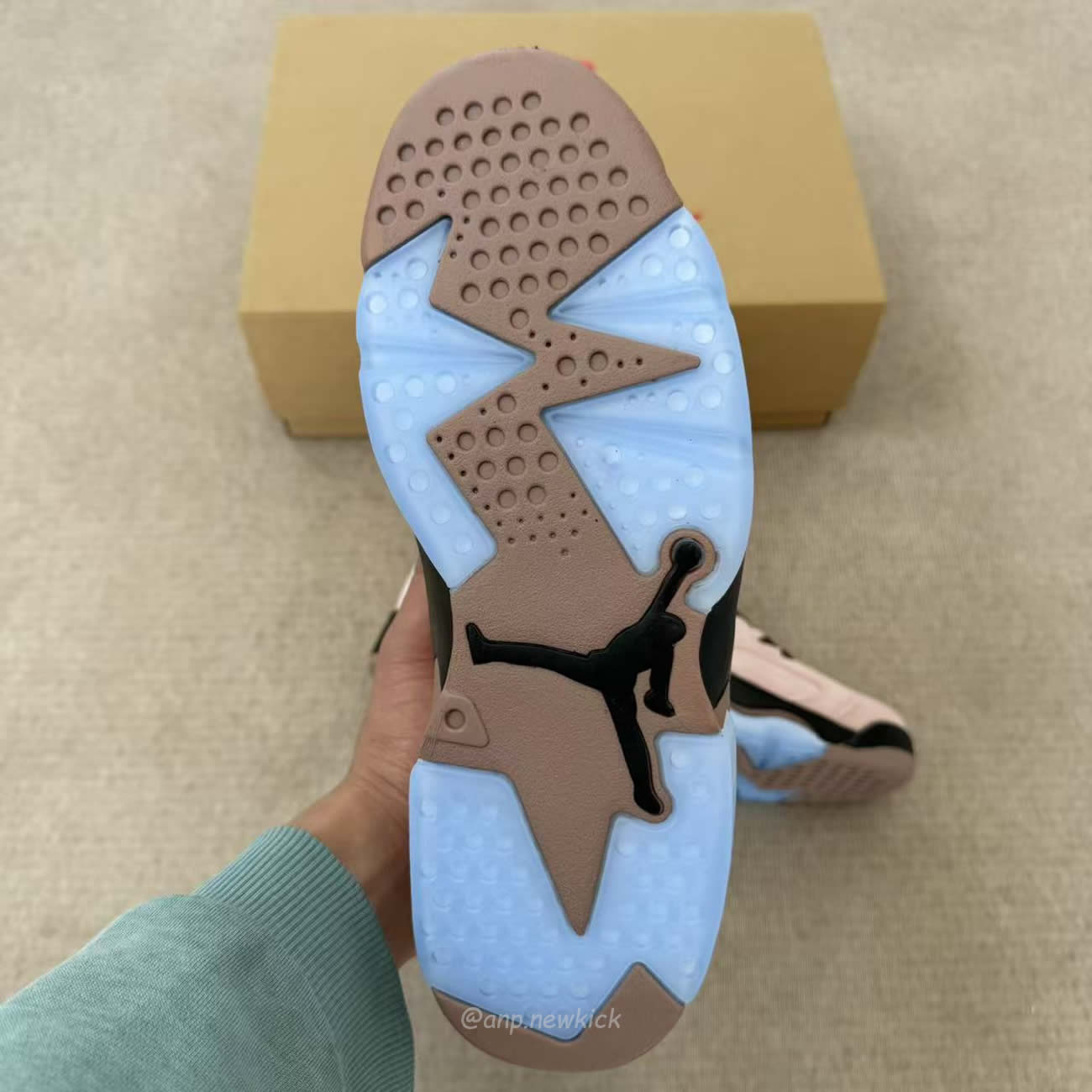 Air Jordan 6 Retro A Ma Maniére Smokey Mauve (19) - www.newkick.org