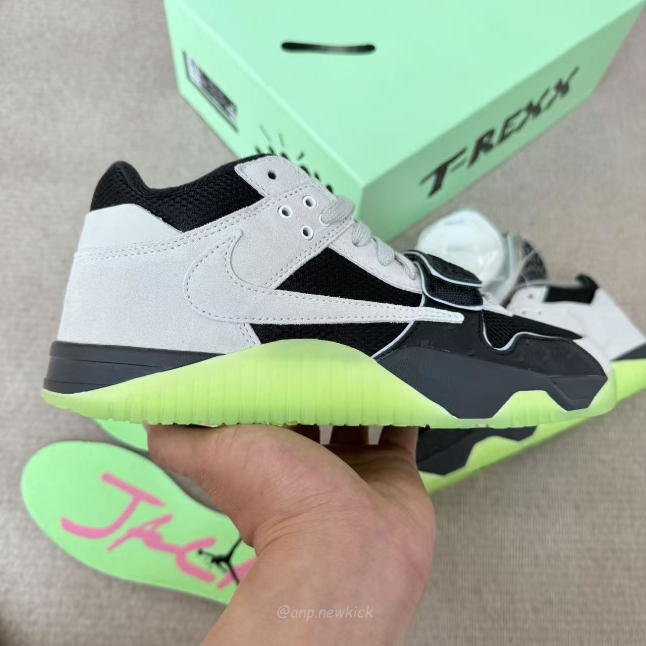 Air Jordan Jumpman Jack Tr Travis Scott X Chase B Black Night Silver Ih7971 001 (2) - www.newkick.org