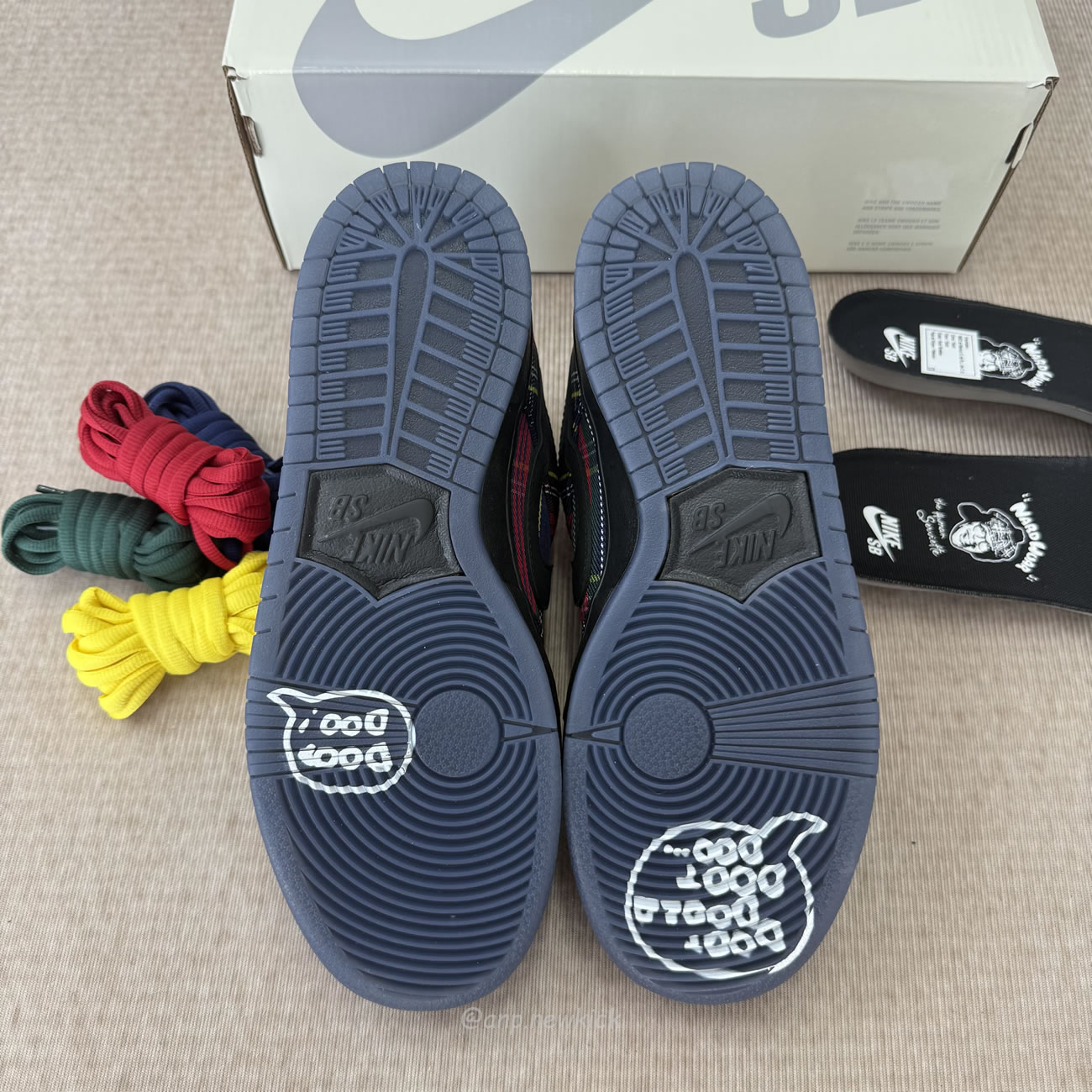 Nike Sb Dunk Low Nardwuar Ii1493 600 (10) - www.newkick.org