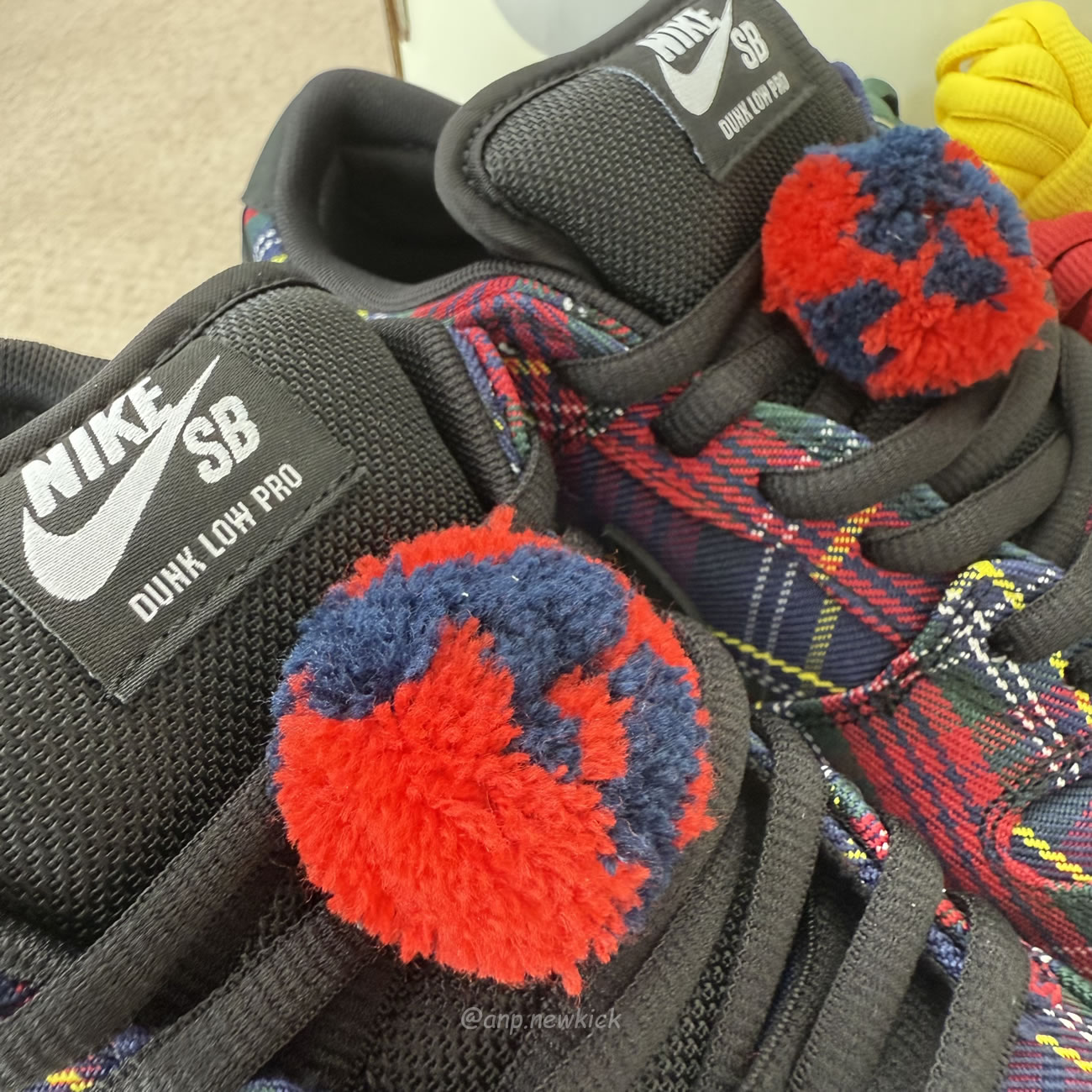 Nike Sb Dunk Low Nardwuar Ii1493 600 (2) - www.newkick.org