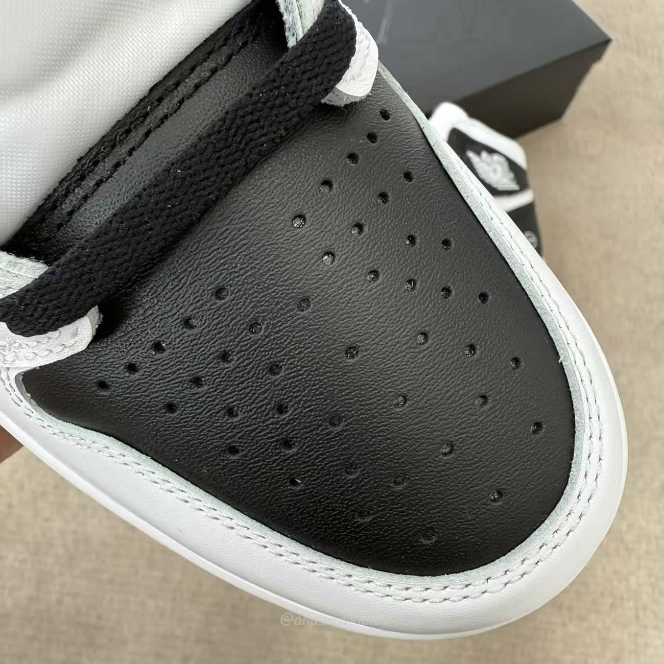 Air Jordan 1 Retro High Og Sp Fragment X Union La White Black Ii7282 100 (12) - www.newkick.org Air Jordan 1 Retro High Og Sp Fragment X Union La White Black Ii7282 100 (12) - www.newkick.org