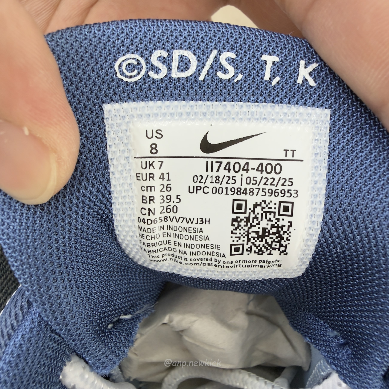 Nike Air Max Muscle 95 Yu Gi Oh Joey Jonouchi Without Promo Card Ii7404 400 (16) - www.newkick.org