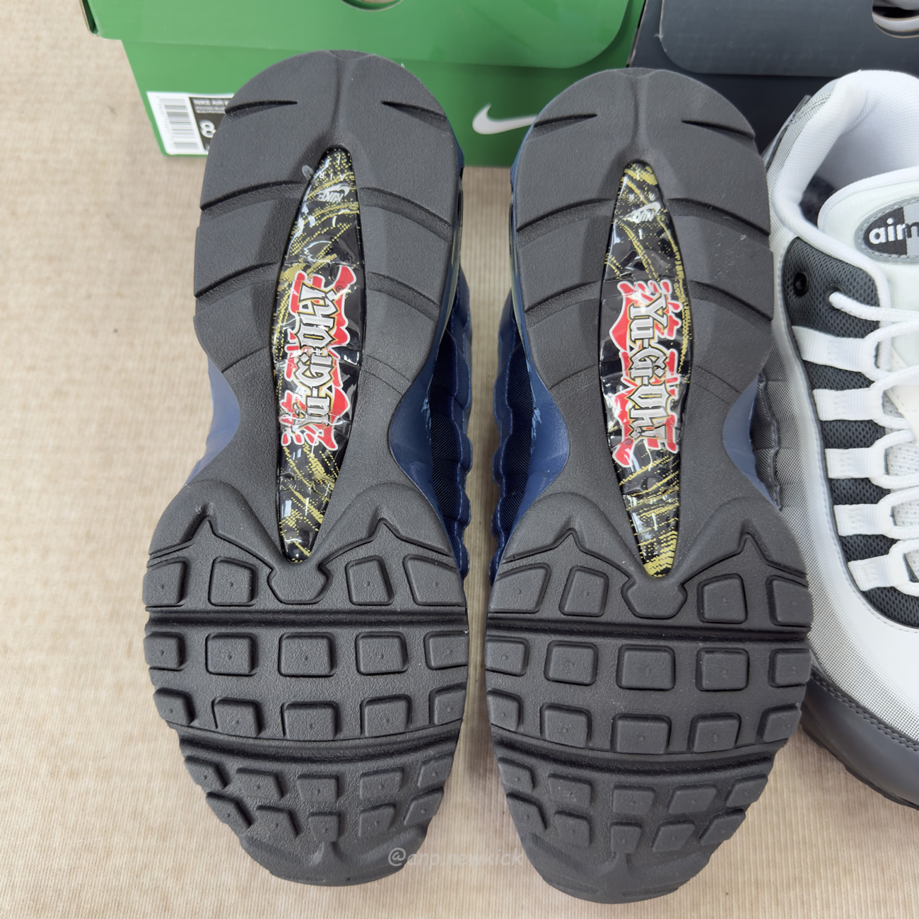 Nike Air Max Muscle 95 Yu Gi Oh Joey Jonouchi Without Promo Card Ii7404 400 (20) - www.newkick.org