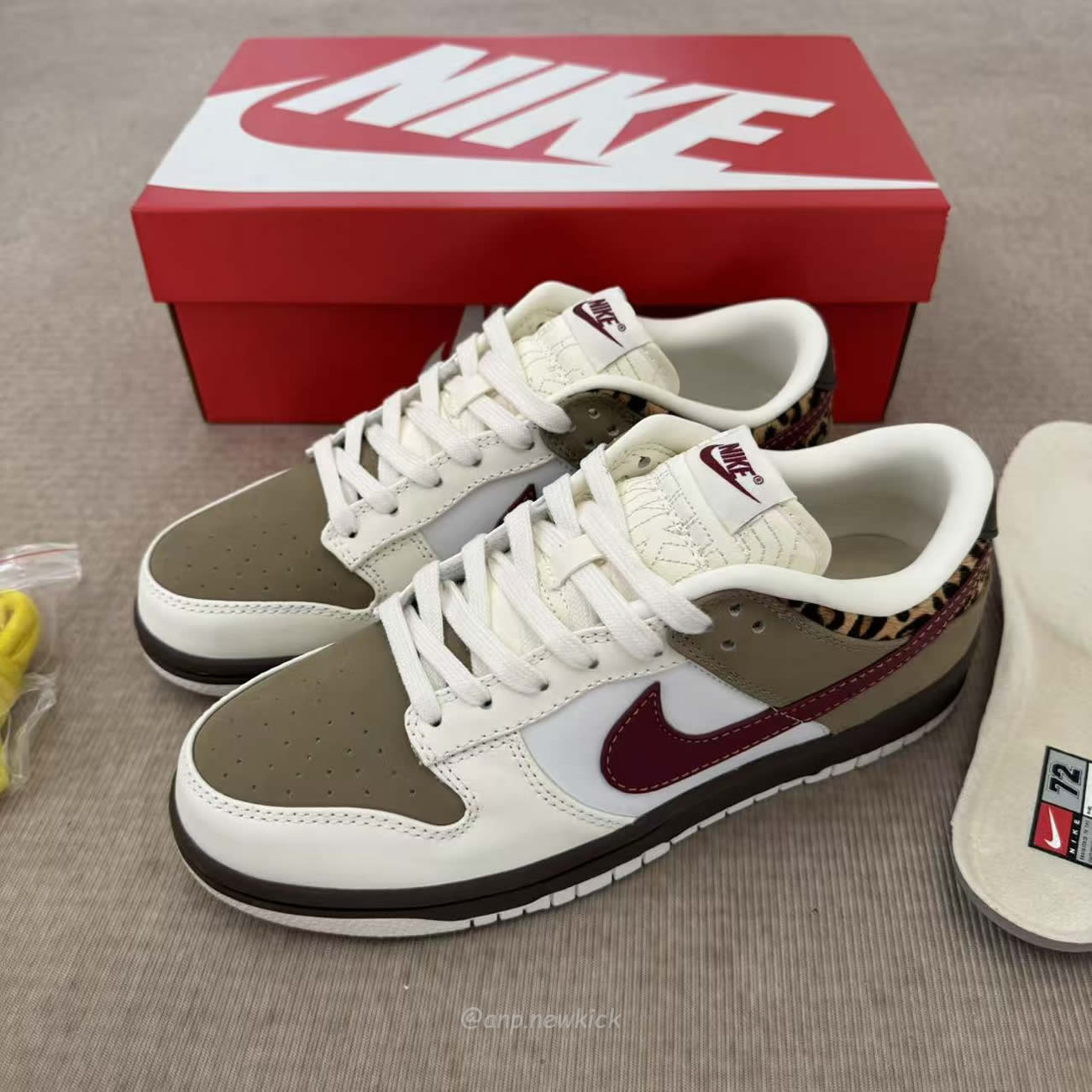Nike Dunk Low Retro Khaki Team Red Pearl White Womens Im6687 262 (10) - www.newkick.org