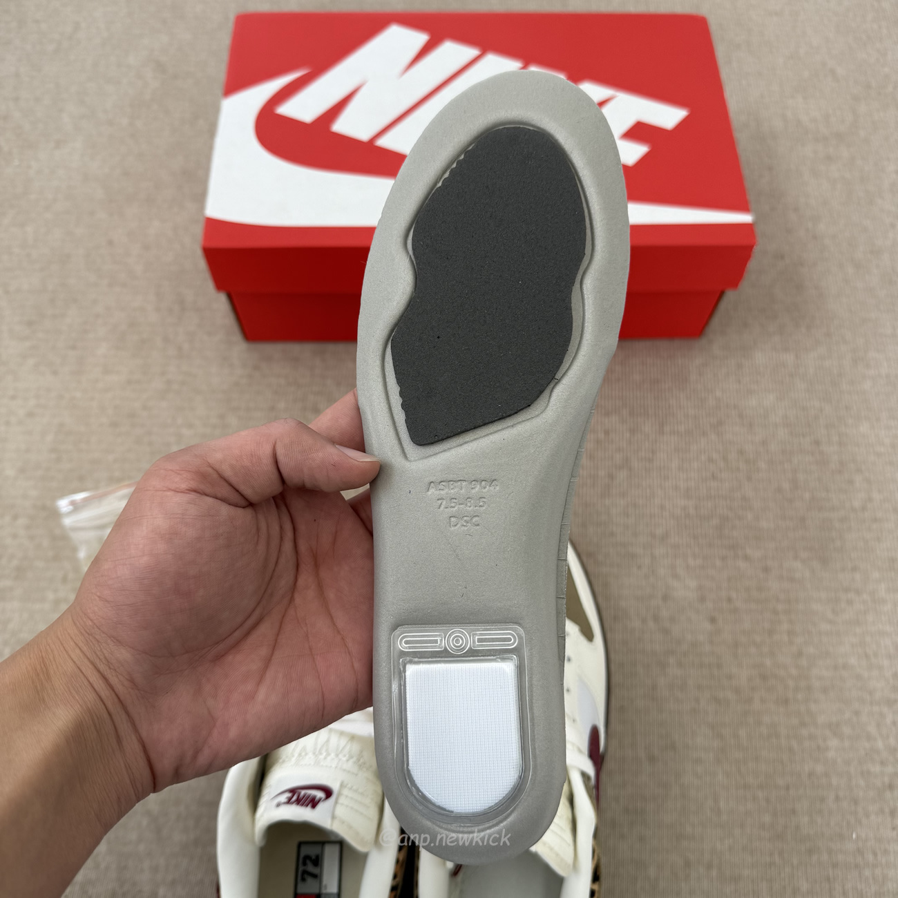 Nike Dunk Low Retro Khaki Team Red Pearl White Womens Im6687 262 (6) - www.newkick.org