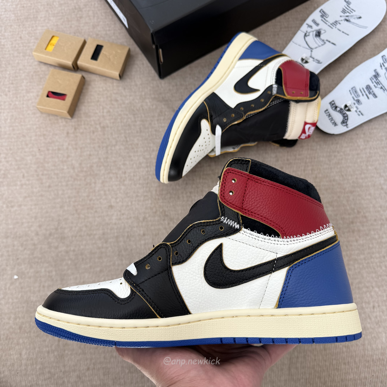 Air Jordan 1 Retro High Og Sp Fragment X Union La Varsity Red Sport Royal Io7847 002 (3) - www.newkick.org