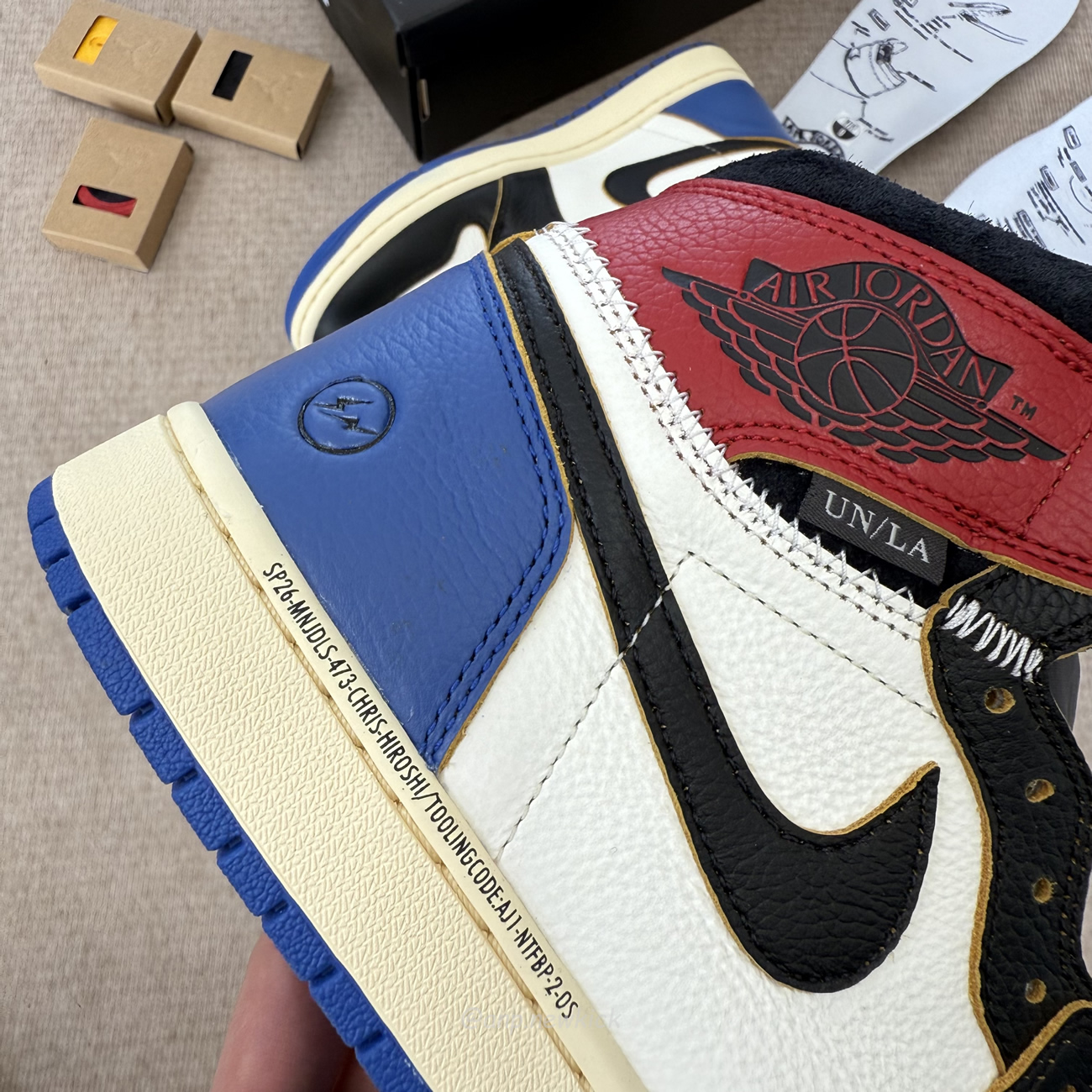 Air Jordan 1 Retro High Og Sp Fragment X Union La Varsity Red Sport Royal Io7847 002 (4) - www.newkick.org
