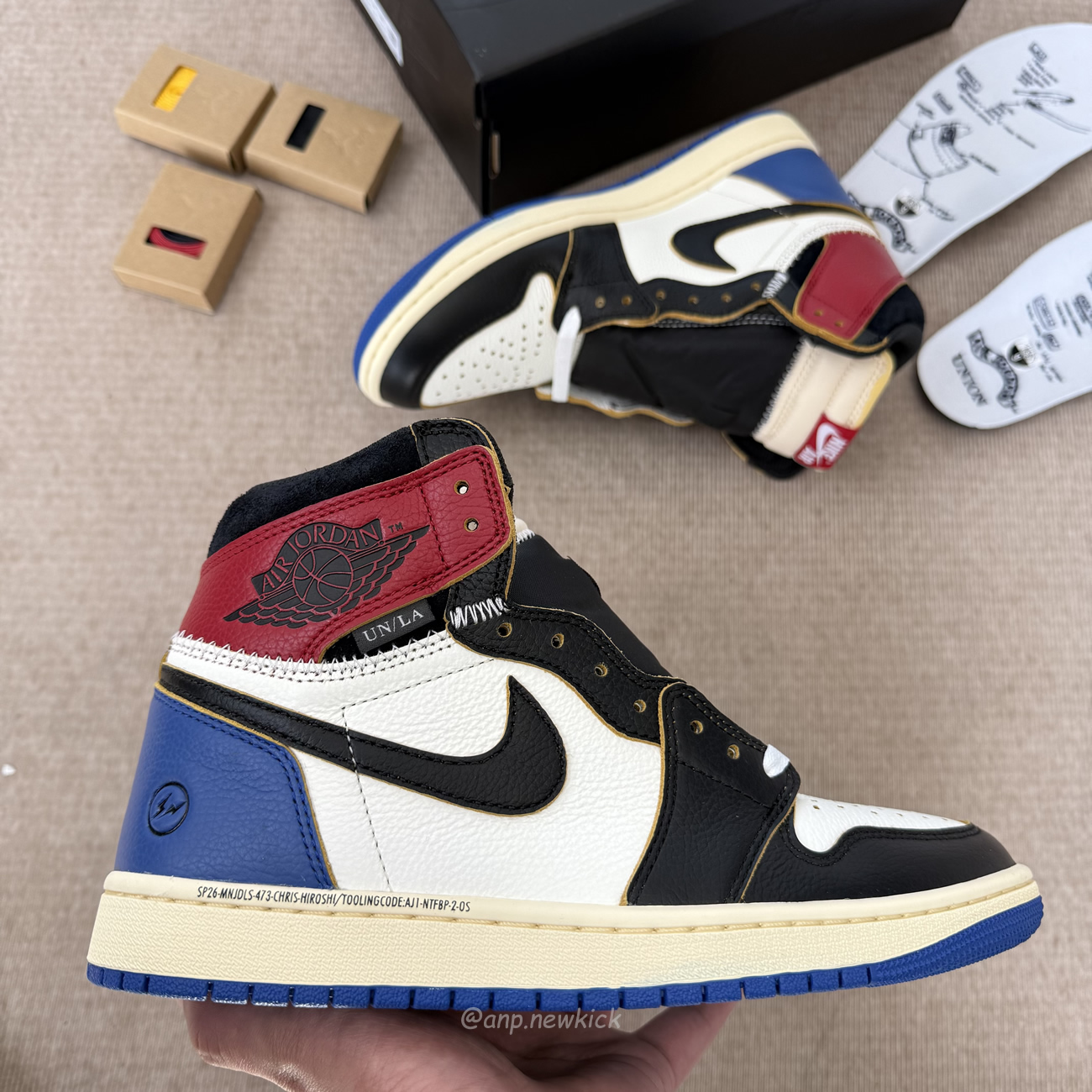 Air Jordan 1 Retro High Og Sp Fragment X Union La Varsity Red Sport Royal Io7847 002 (9) - www.newkick.org