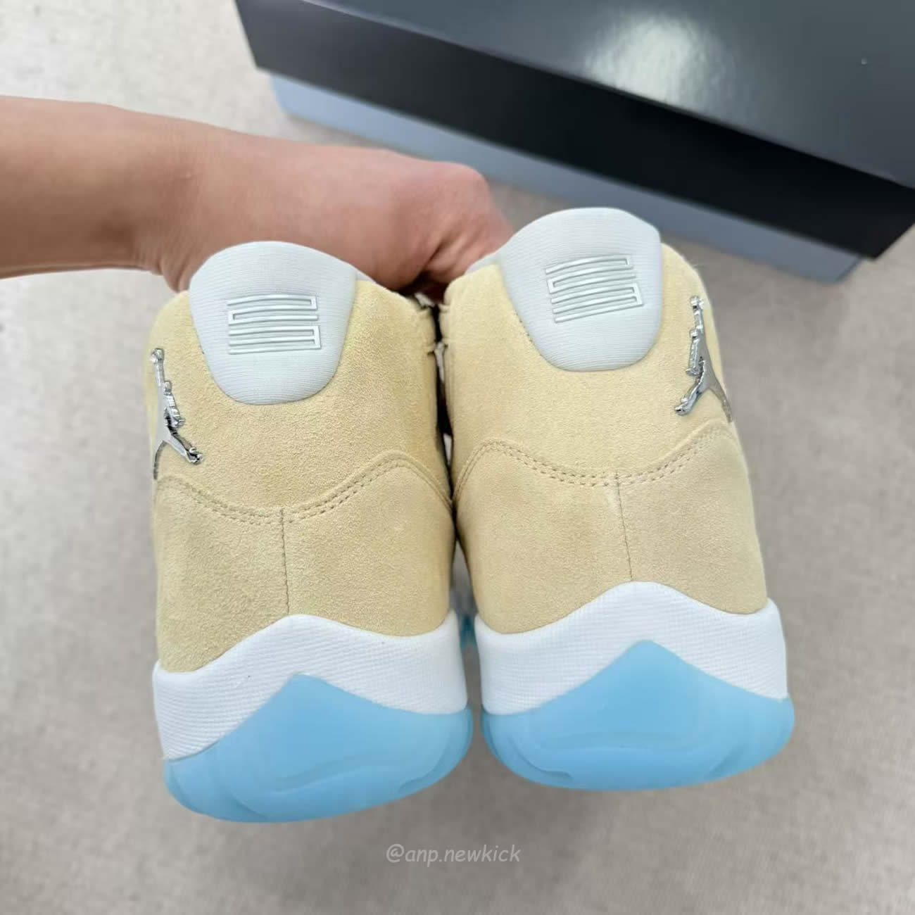 Air Jordan 11 Retro H Town Io8960 707 (5) - www.newkick.org