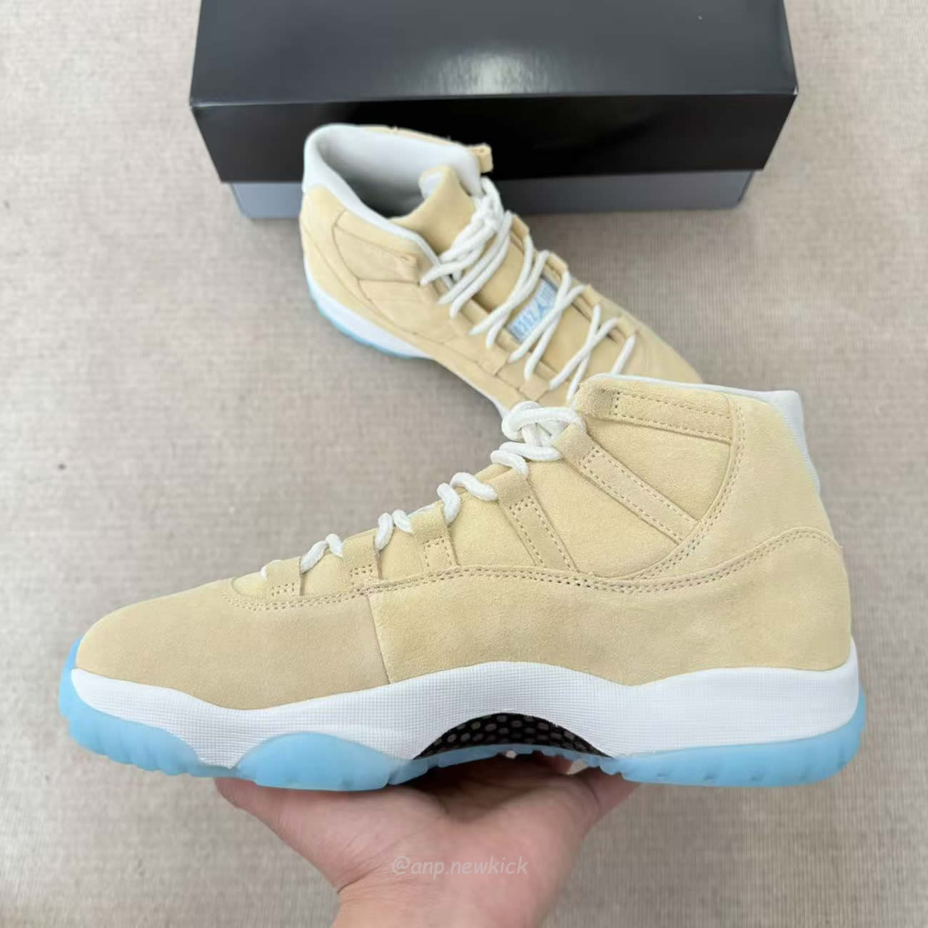 Air Jordan 11 Retro H Town Io8960 707 (7) - www.newkick.org