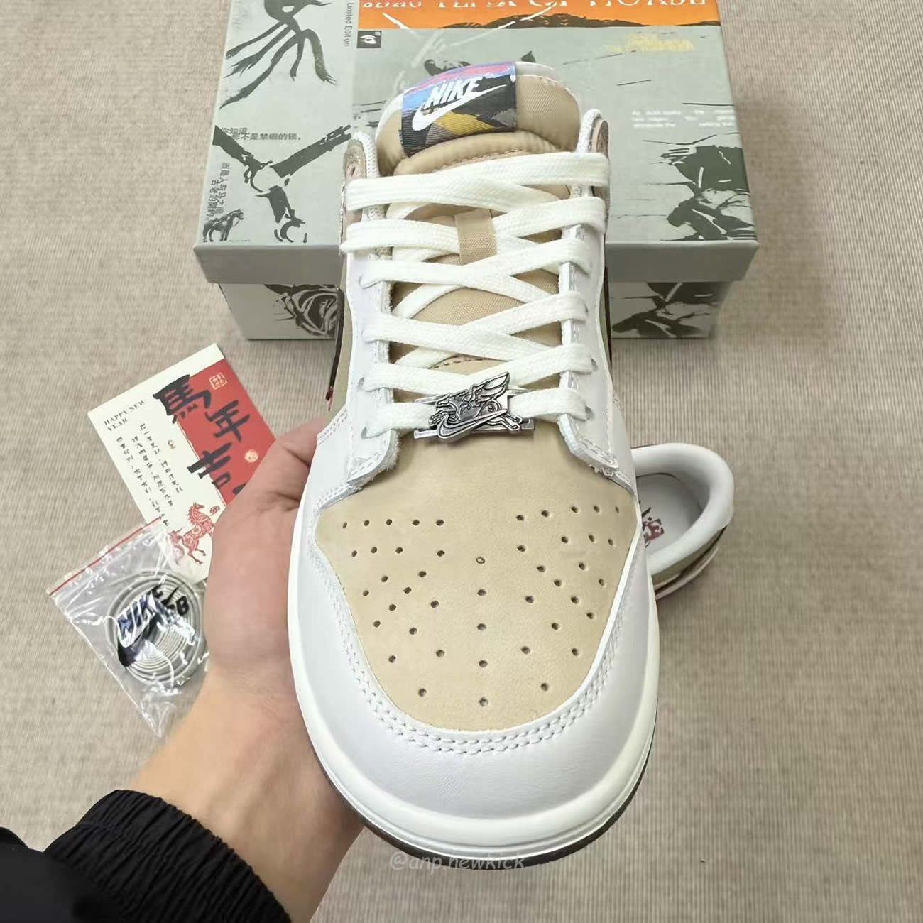 Nike Dunk Low Pegasus Pack Linen Phantom Iq1118 220 (10) - www.newkick.org