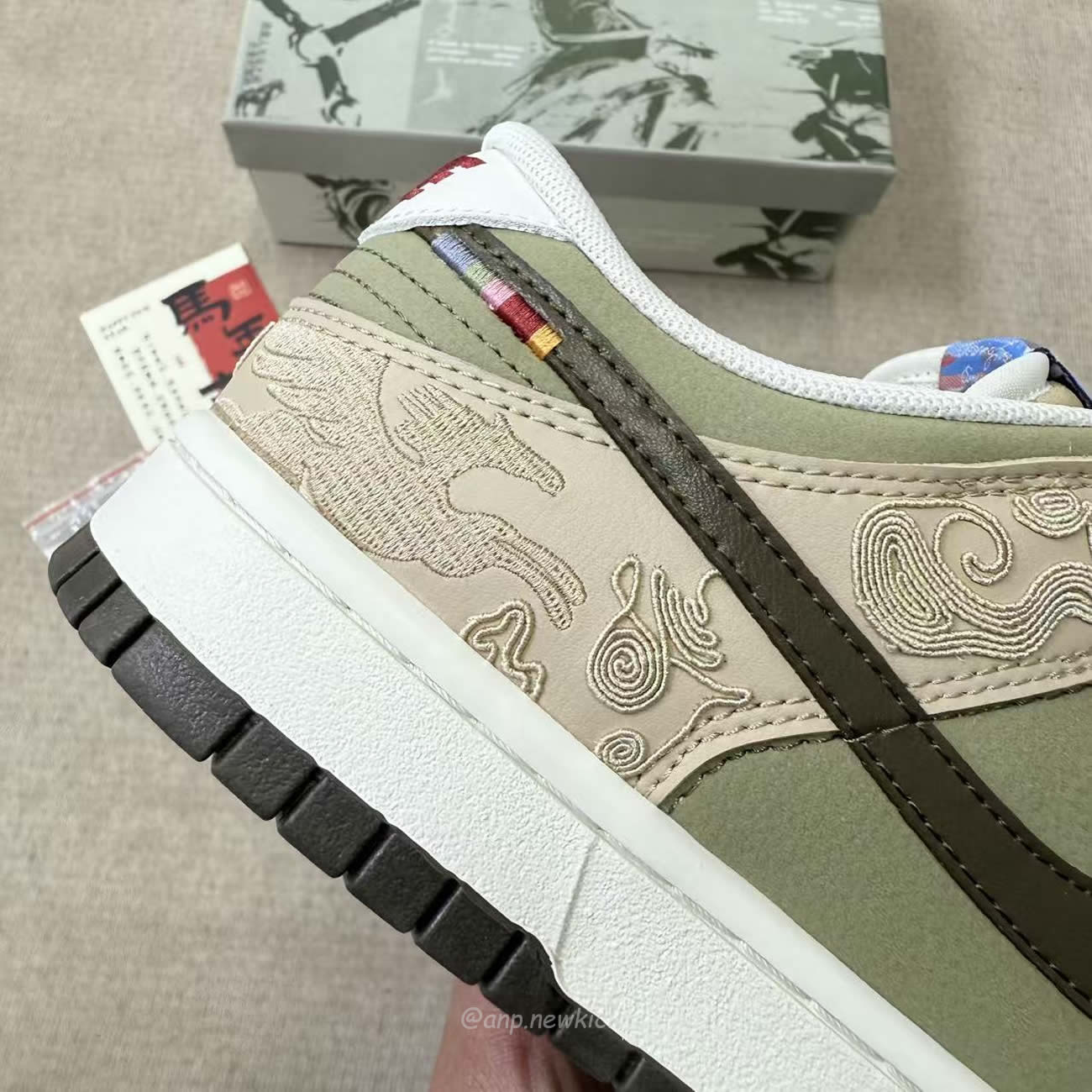 Nike Dunk Low Pegasus Pack Linen Phantom Iq1118 220 (11) - www.newkick.org