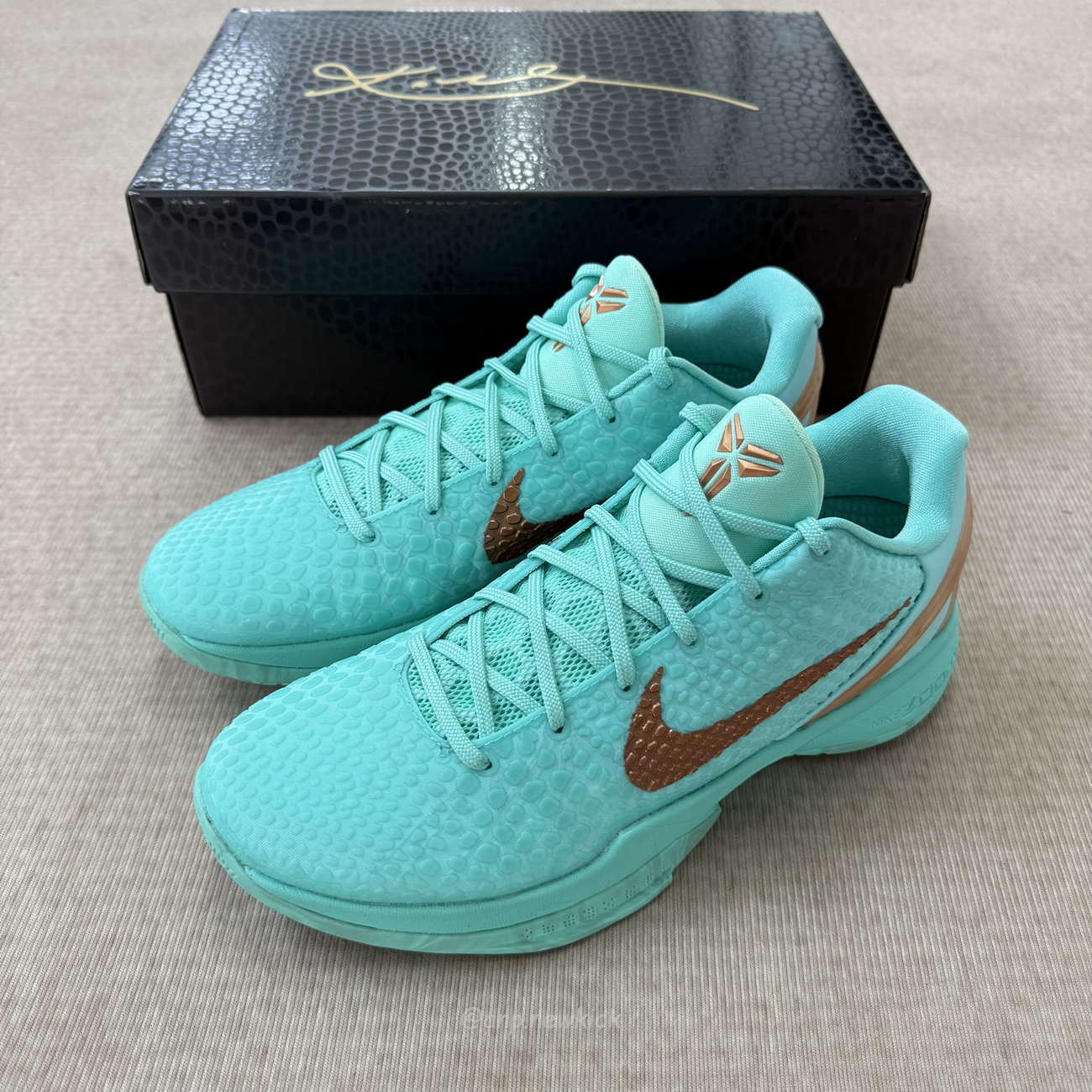 Nike Kobe 6 Protro Jalen Brunson Statue Of Liberty Iq5774 300 (9) - www.newkick.org