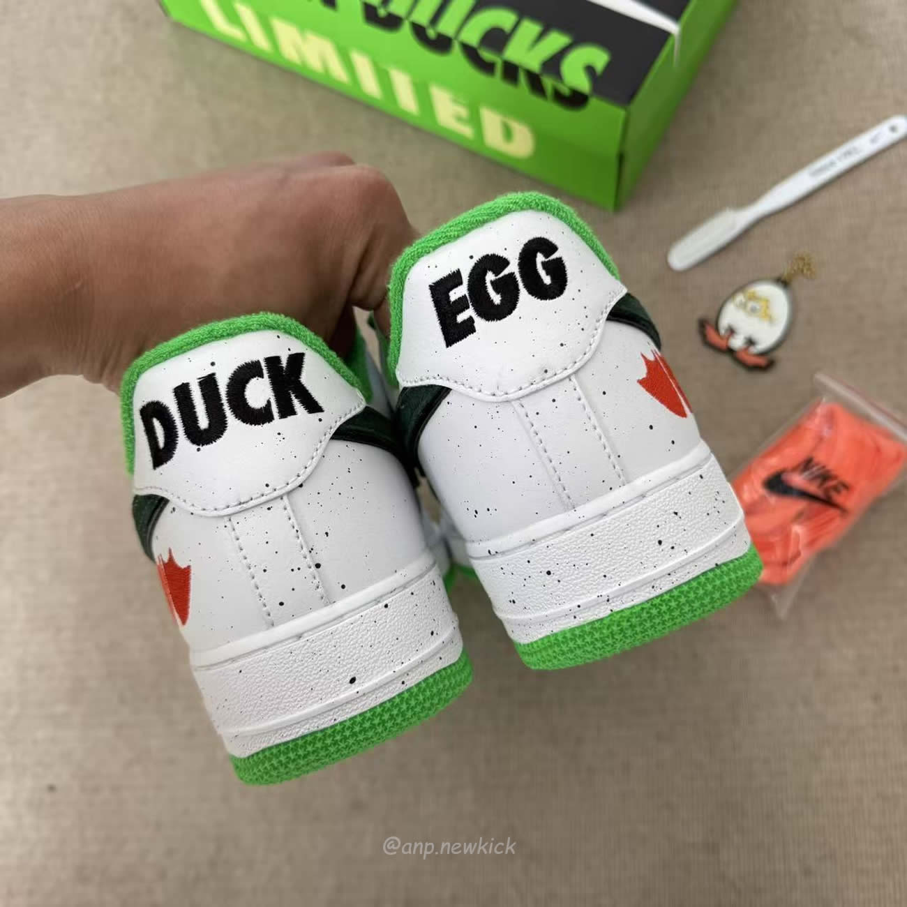 Nike Air Force 1 Low Ducks Of A Feather University Of Oregon Egg Or Duck Iu7613 100 (11) - www.newkick.org