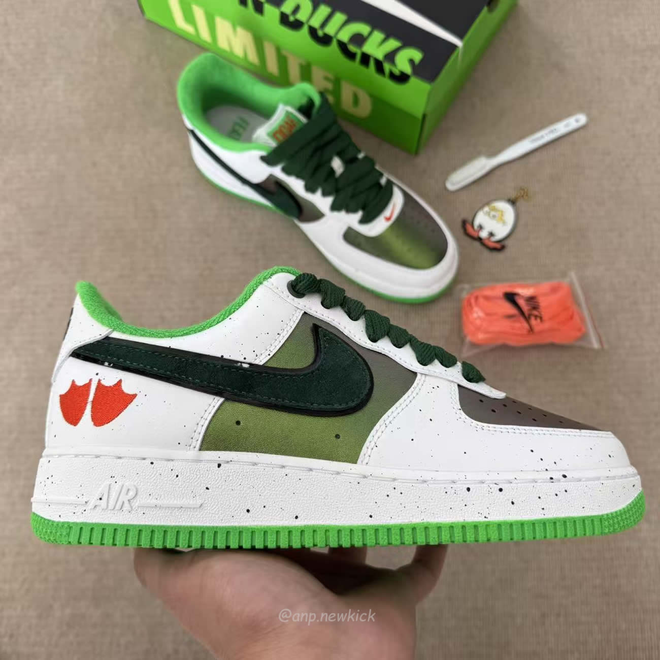 Nike Air Force 1 Low Ducks Of A Feather University Of Oregon Egg Or Duck Iu7613 100 (6) - www.newkick.org