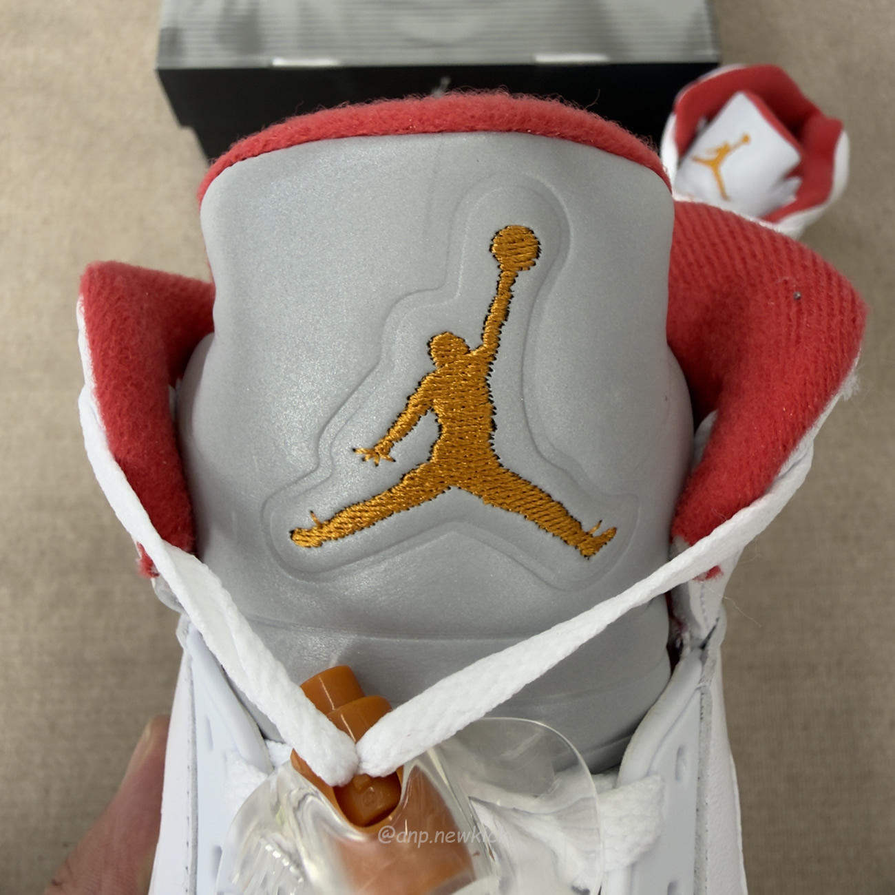 Air Jordan 5 Retro White Sunset Iv5678 102 (2) - www.newkick.org