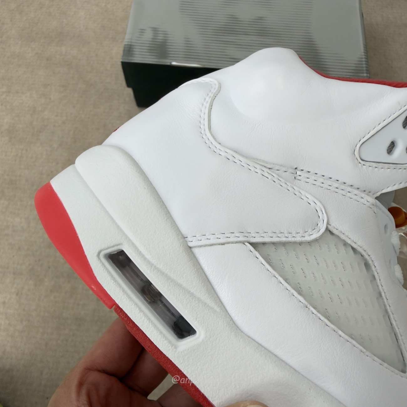 Air Jordan 5 Retro White Sunset Iv5678 102 (9) - www.newkick.org