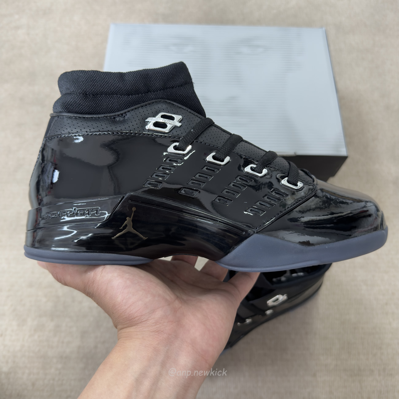 Air Jordan 17 Retro Low Sp Black Patent Iv7640 001 (5) - www.newkick.org Air Jordan 17 Retro Low Sp Black Patent Iv7640 001 (5) - www.newkick.org