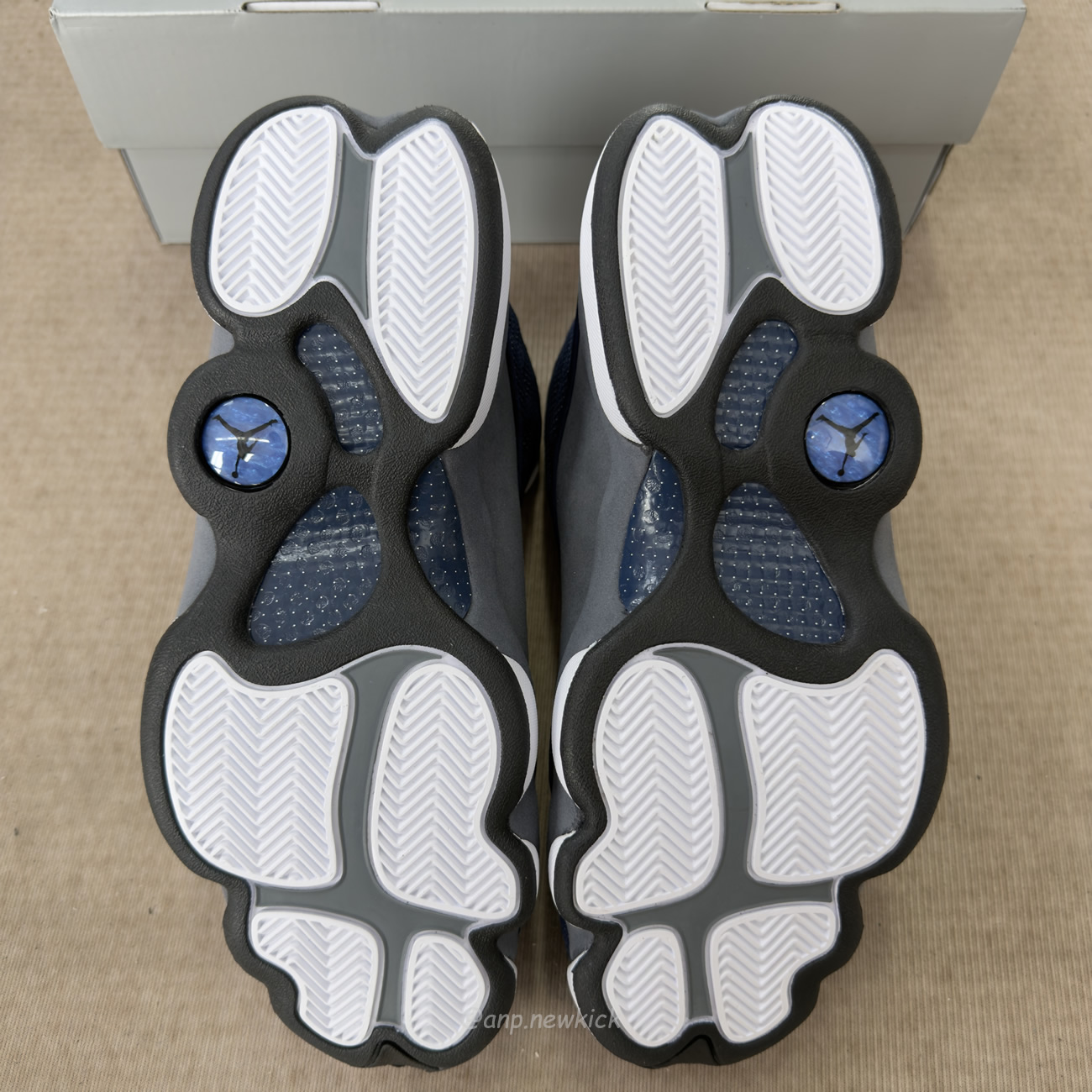 Air Jordan 13 Retro Flint 2026 Iw3808 400 (9) - www.newkick.org