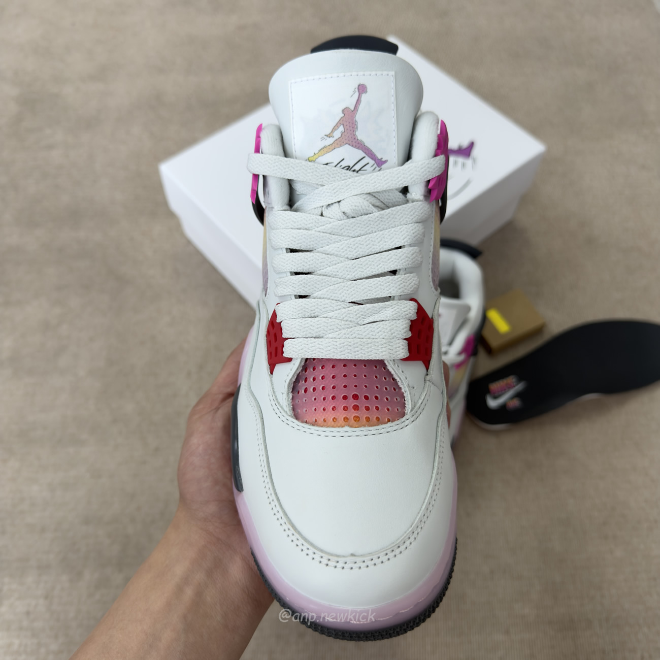 Air Jordan 4 Retro Comic Ja1135 100 (12) - www.newkick.org