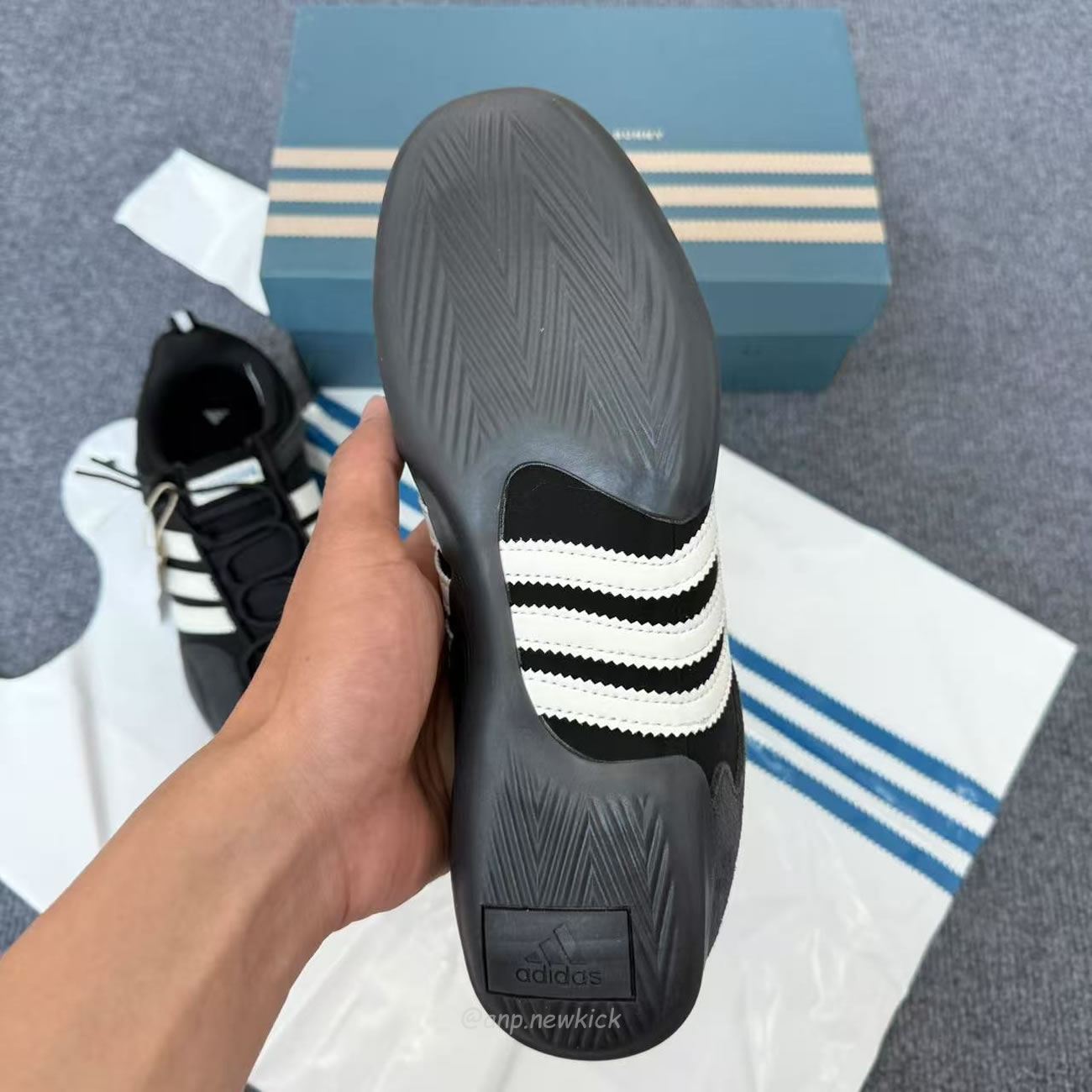 Adidas Ballerina Bad Bunny Black Chalk Jq9231 (3) - www.newkick.org