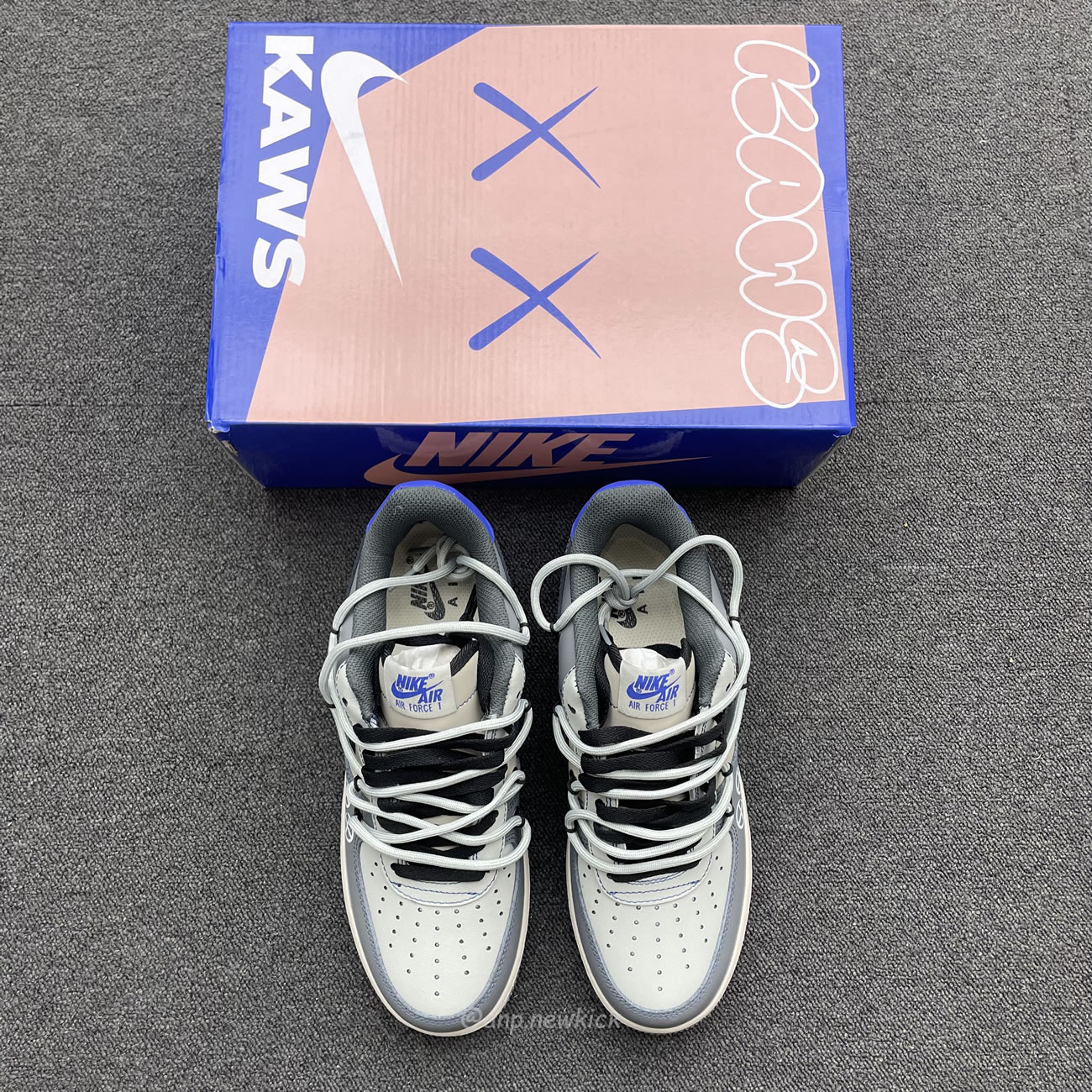 Nike Kaws X Air Force 1 Low Grey Royal Ks6869 333 (2) - www.newkick.org