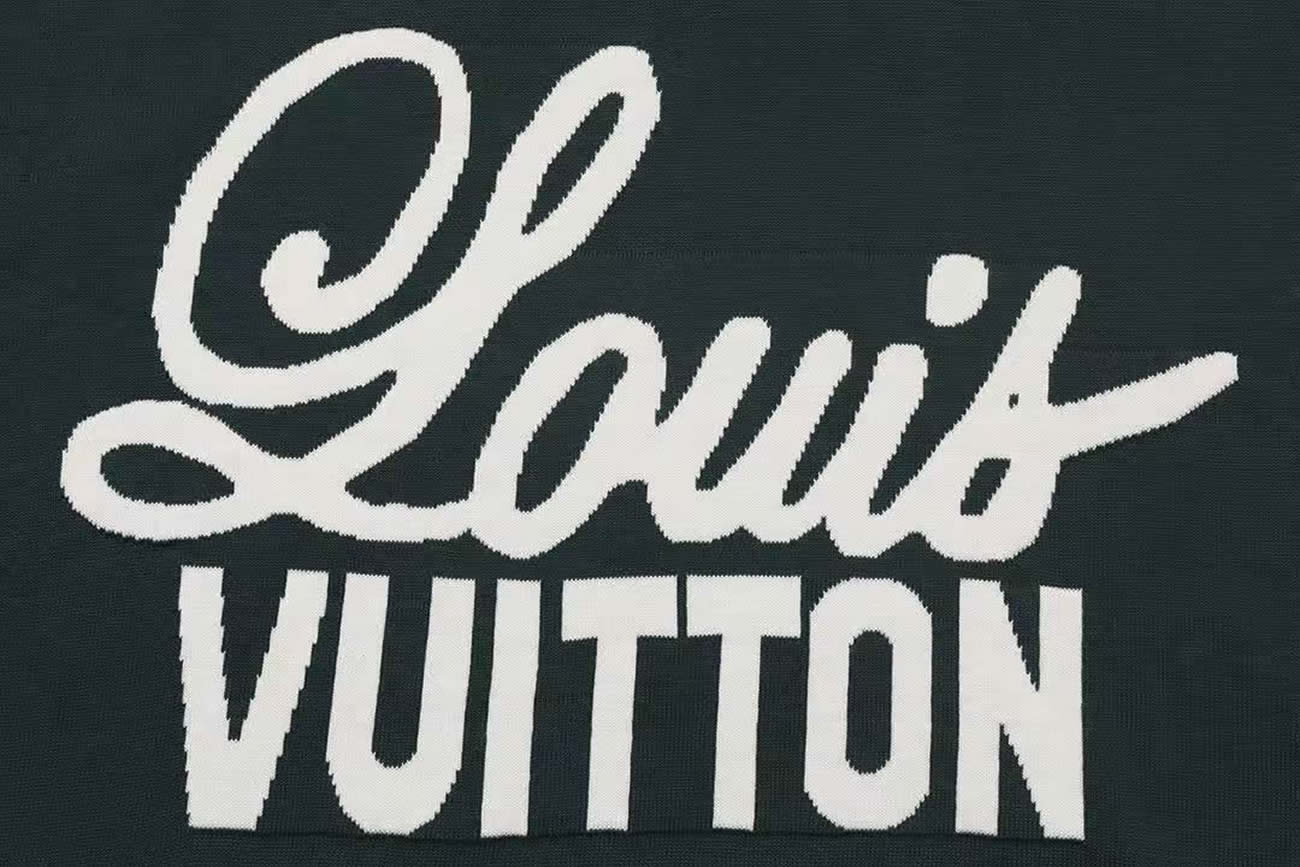 Louis Vuitton Green Polo T Shirt With White Embroidered (9) - www.newkick.org Louis Vuitton Green Polo T Shirt With White Embroidered (9) - www.newkick.org