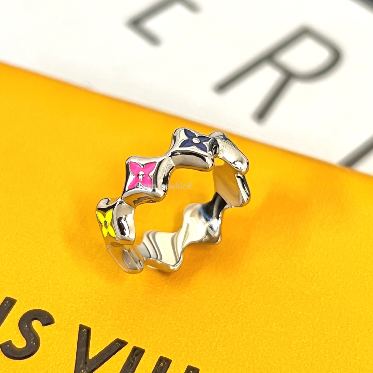 Louis Vuitton Mng Party Set Of 2 Rings Multicolored (2) - www.newkick.org Louis Vuitton Mng Party Set Of 2 Rings Multicolored (2) - www.newkick.org