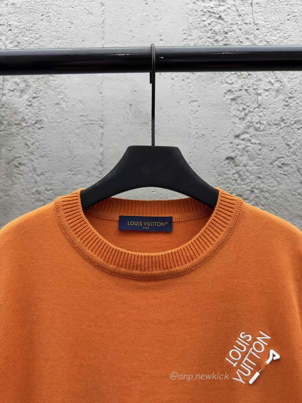Louis Vuitton Pin Knit Short Sleeve Embroidered Logo Orange T Shirt (6) - www.newkick.org