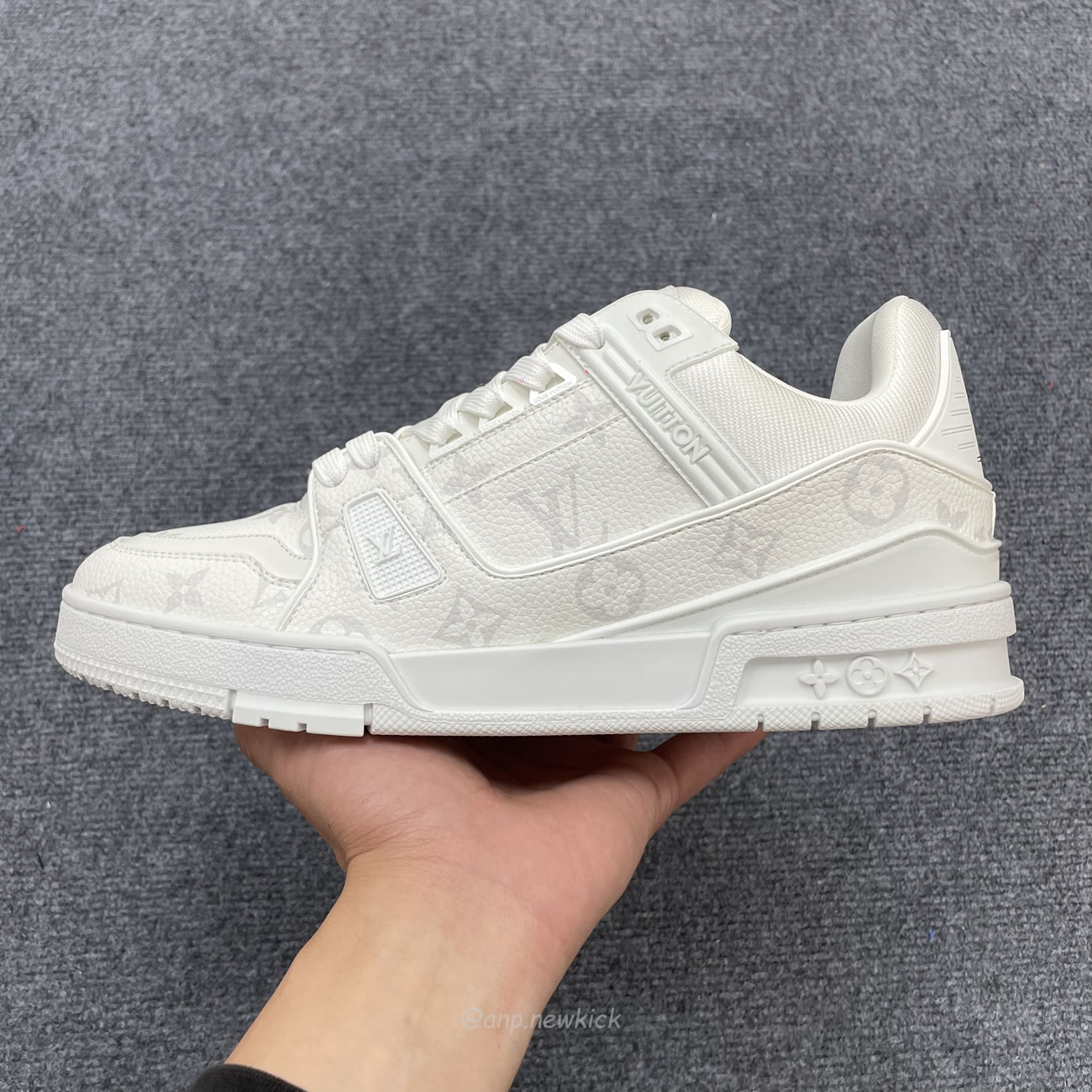 Louis Vuitton White Monochrome Louis Vuitton Lv Trainer White Black (2) - www.newkick.org