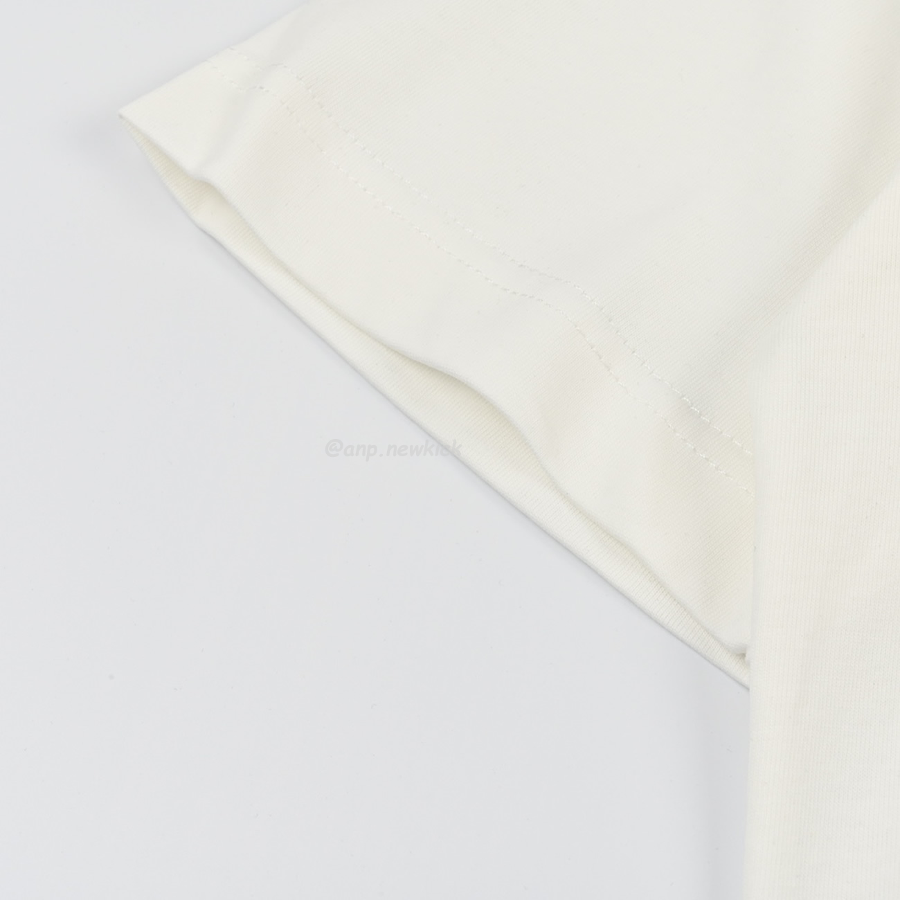 Loewe 24ss Neon Logo Short Sleeved (5) - www.newkick.org