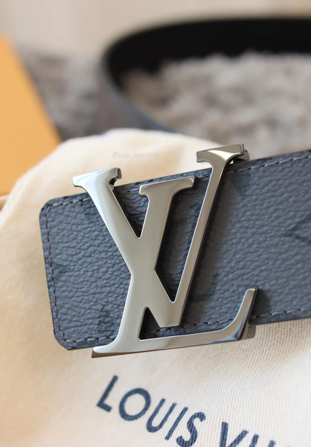 Louis Vuitton Reversible Belt Initiales Monogram Eclipse Reverse 40mm Gray M0285t (2) - www.newkick.org